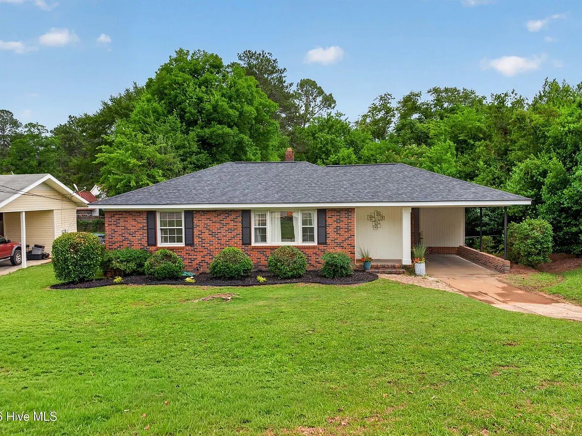 North Augusta House: 1429 Waccamaw Dr