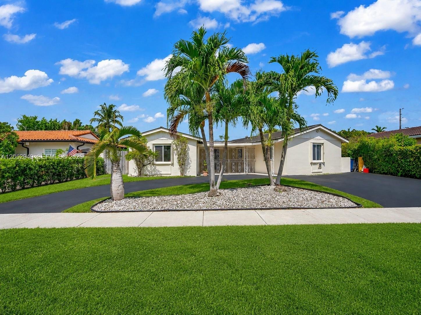 MIAMI House: 1430 SW 102nd Ct # 1430