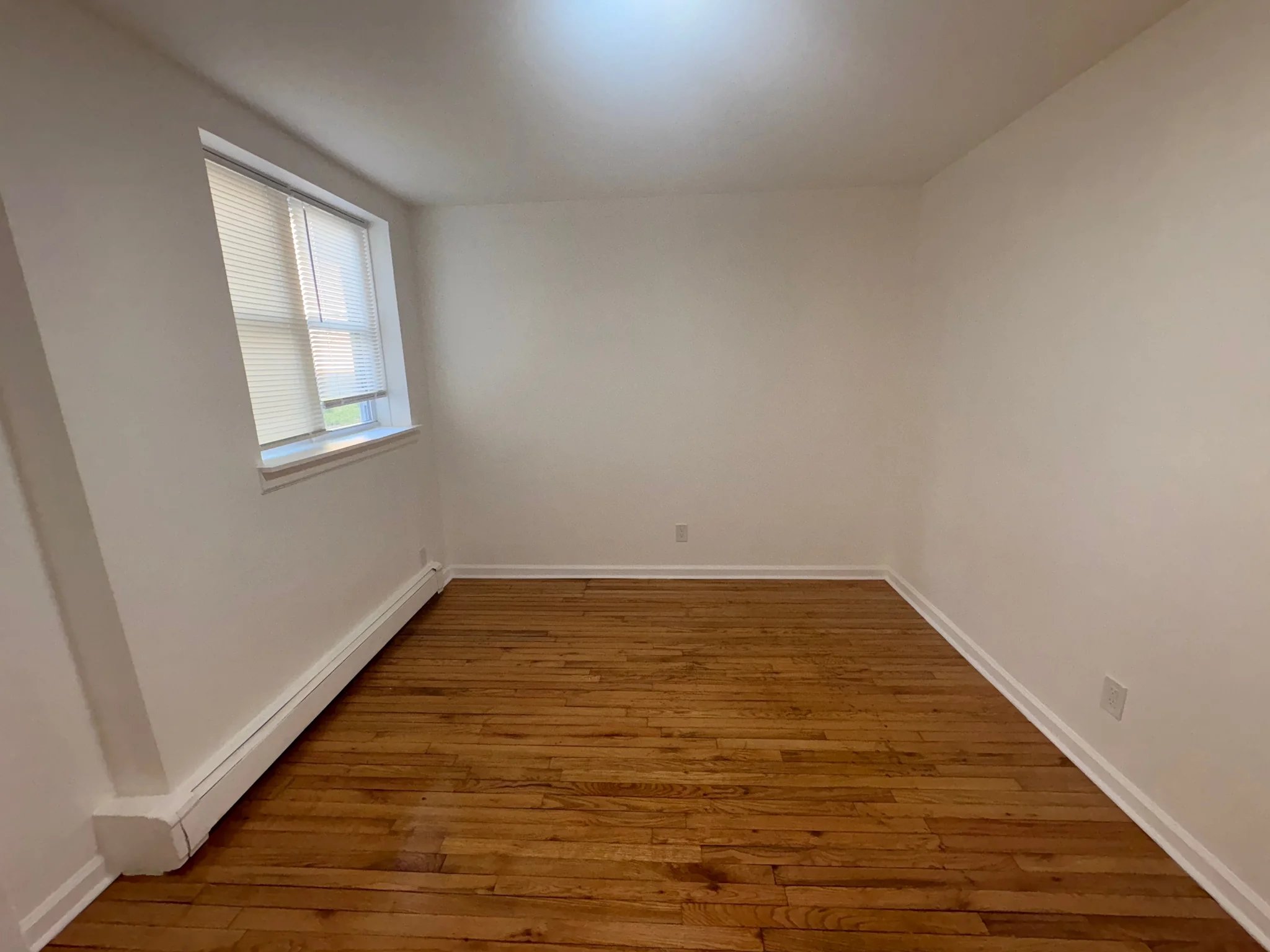 Asbury Park Apartment: 702-704 5th Avenue