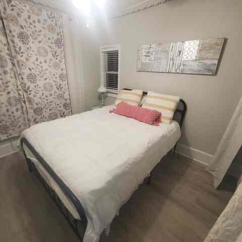Ocean Grove Apartment: 97 Main Avenue