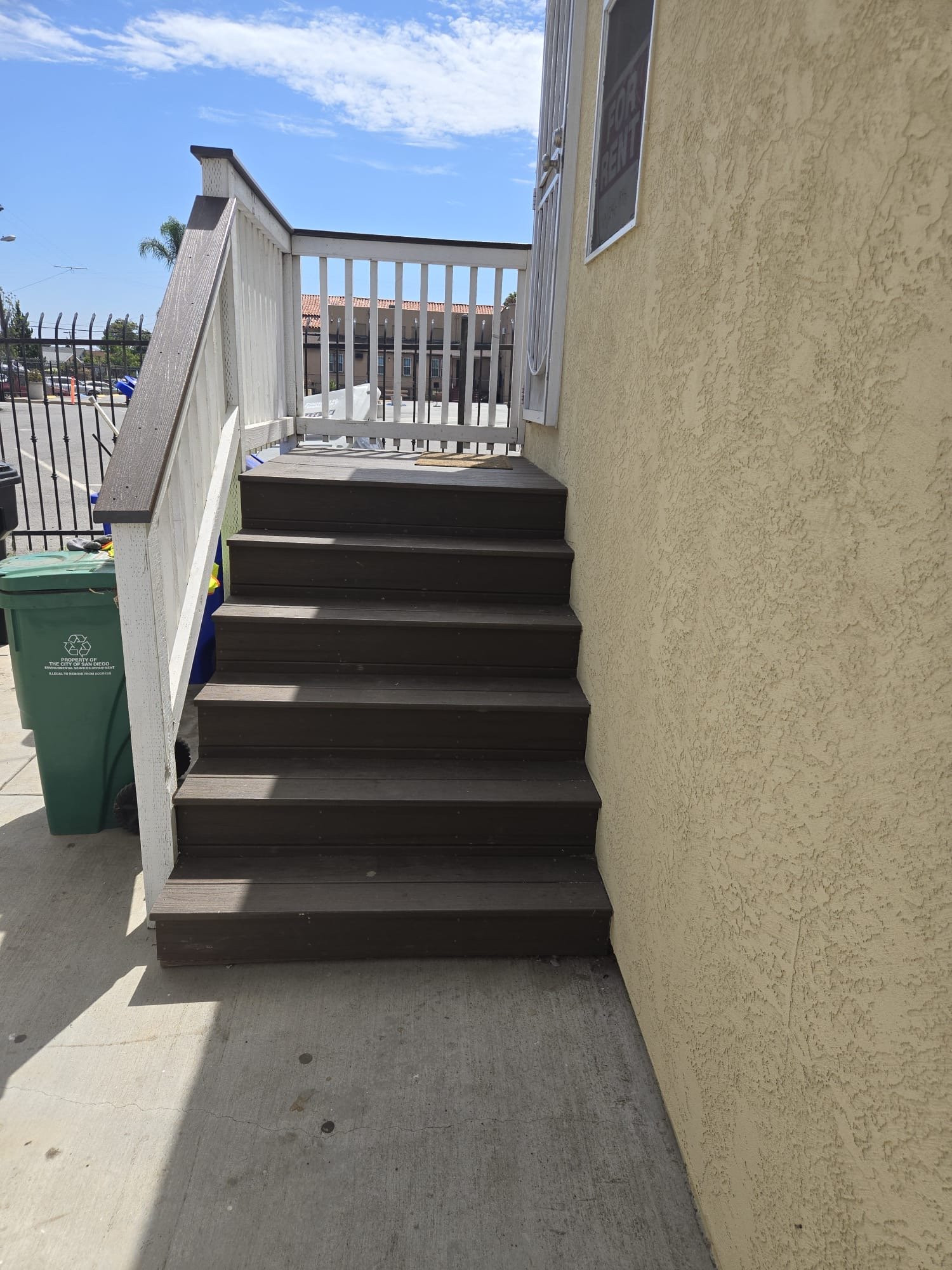 San Diego House: 2847 Clay Ave