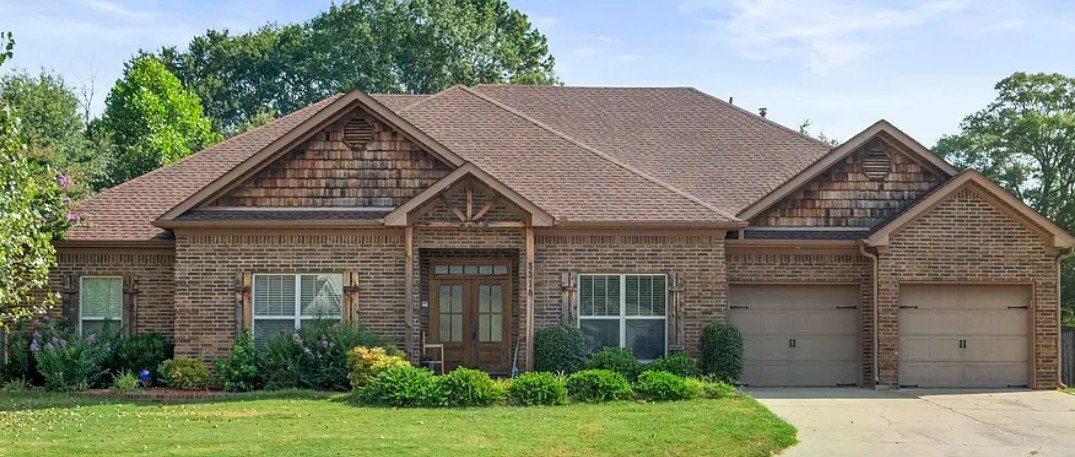 Bryant House: 5318 Charles Ct