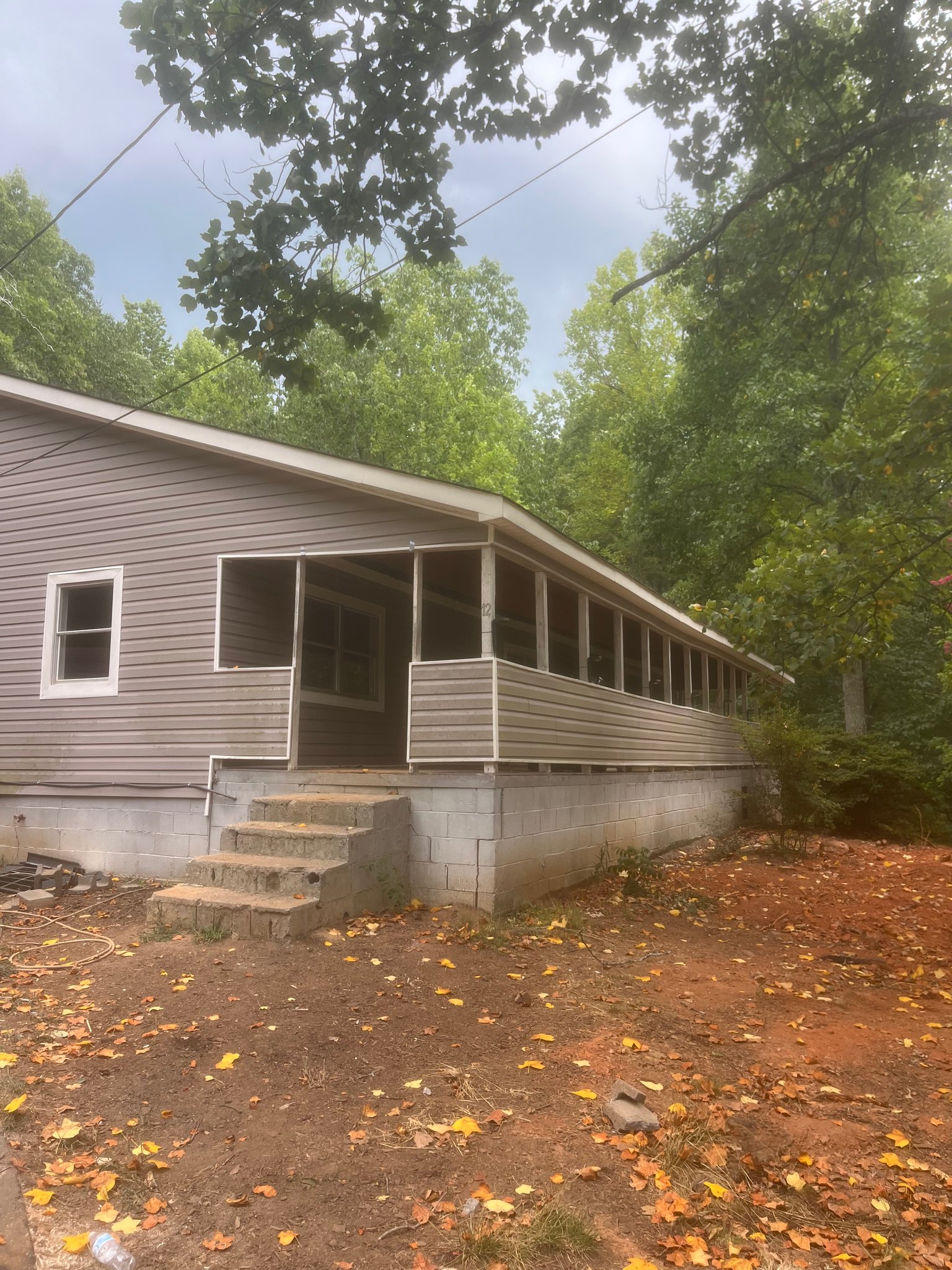 Connelly Springs House: 3736 E Burke Blvd