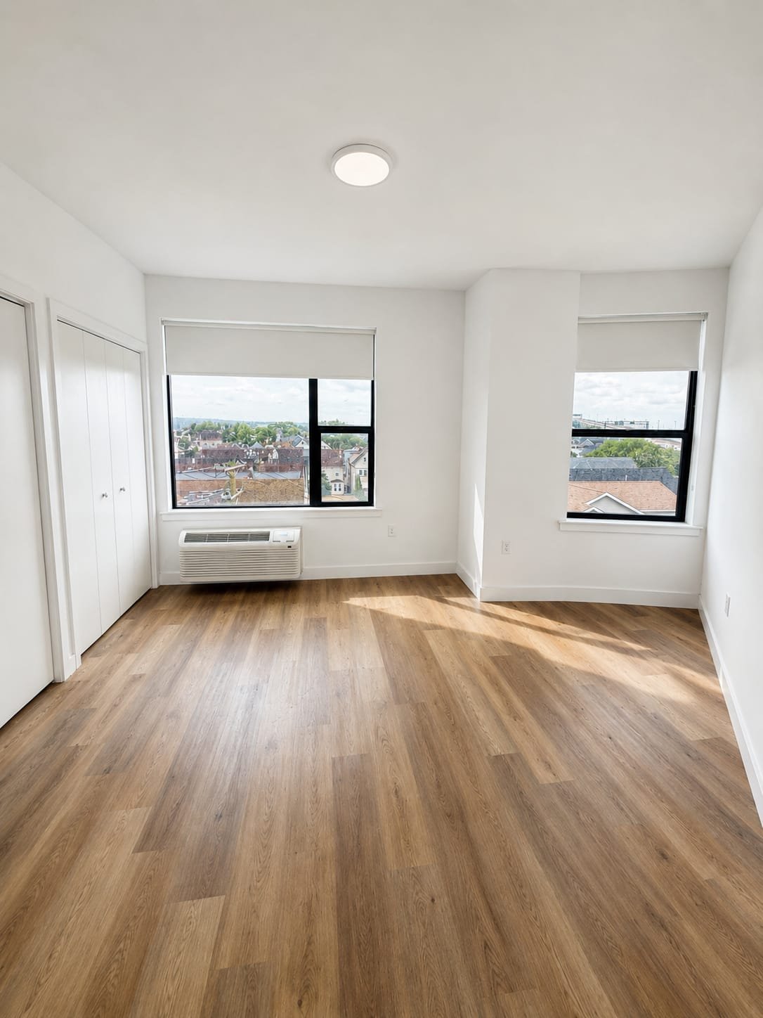Bayonne Apartment: 175 W 7th St