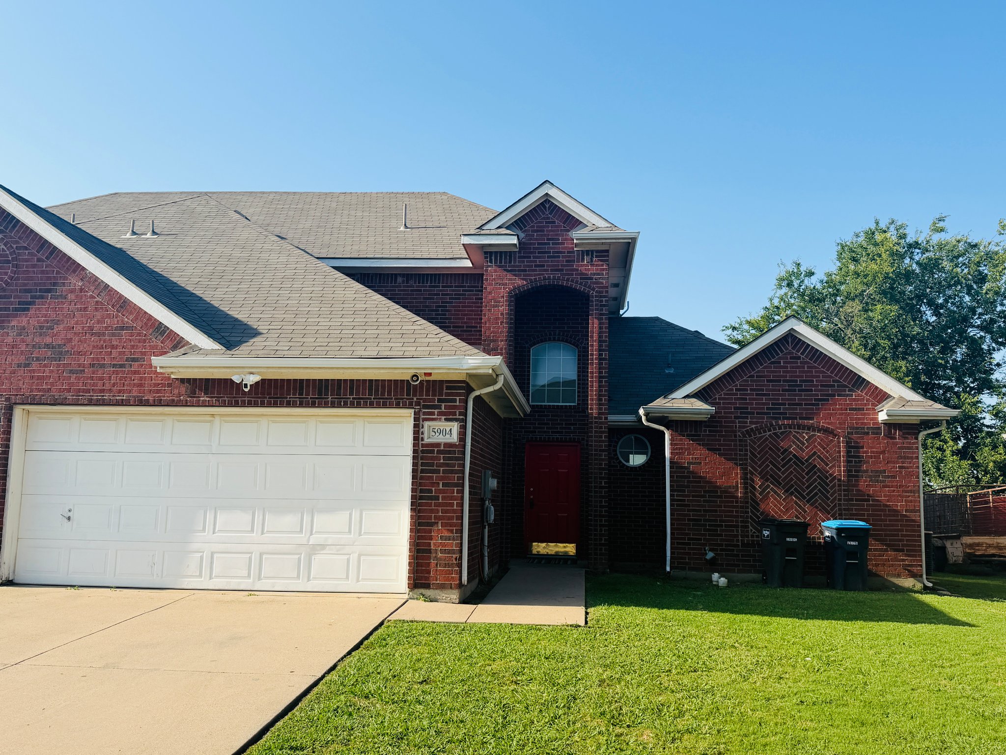 Fort Worth Townhome: 5904 Blackmon Court