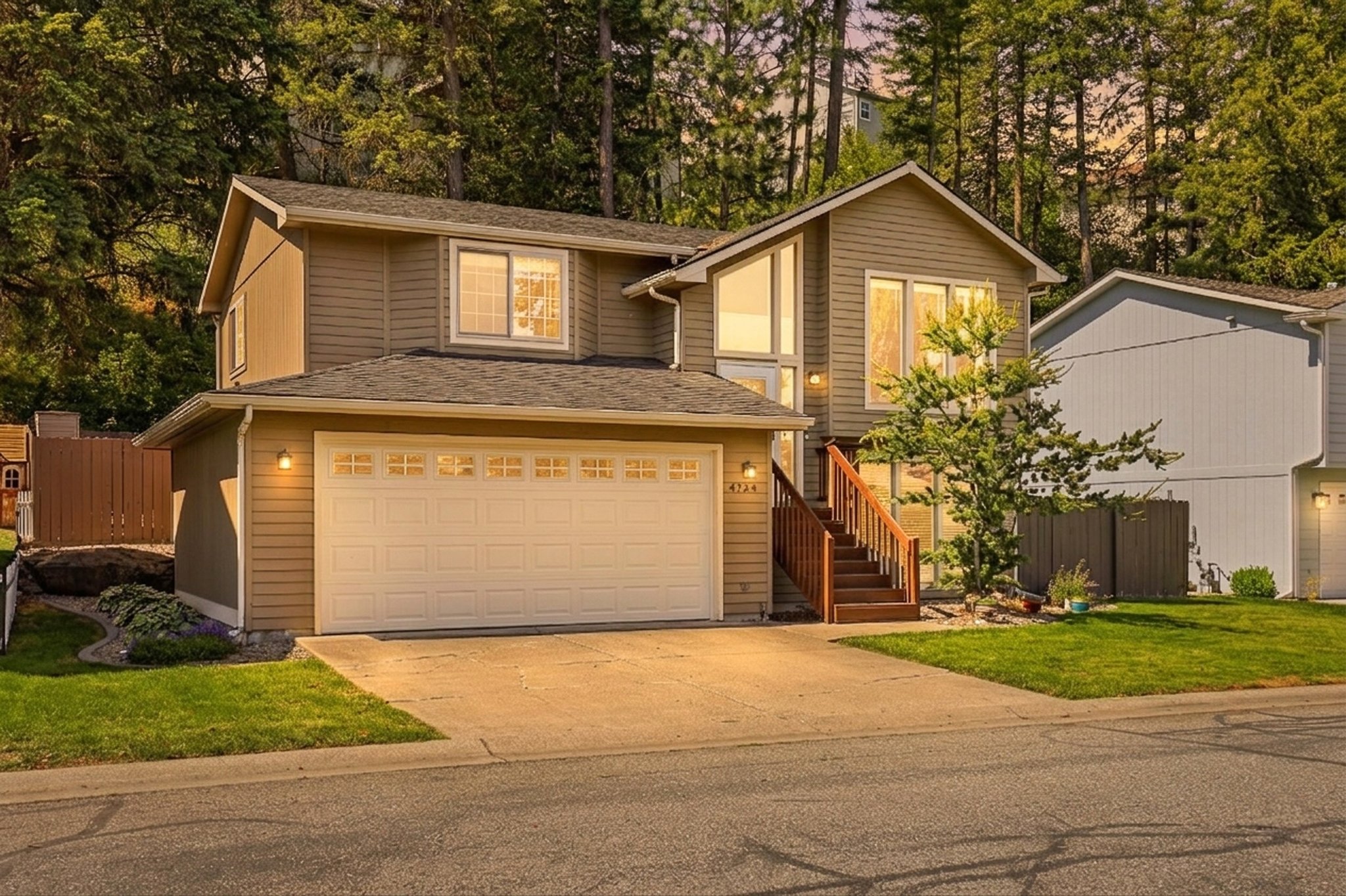 Spokane House: 4724 South Keyes Court