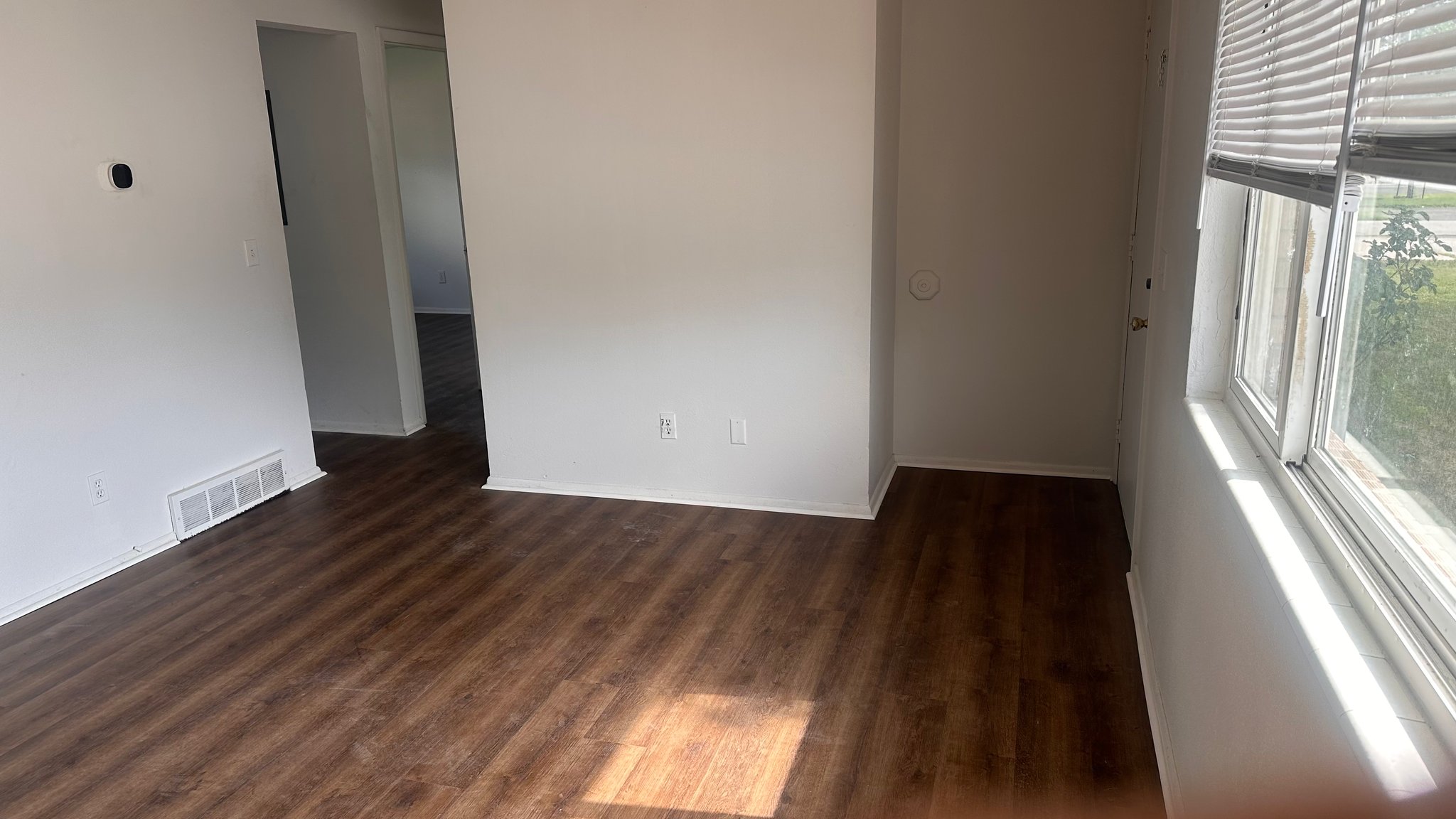 Lehi Apartment: 890 N 600 E
