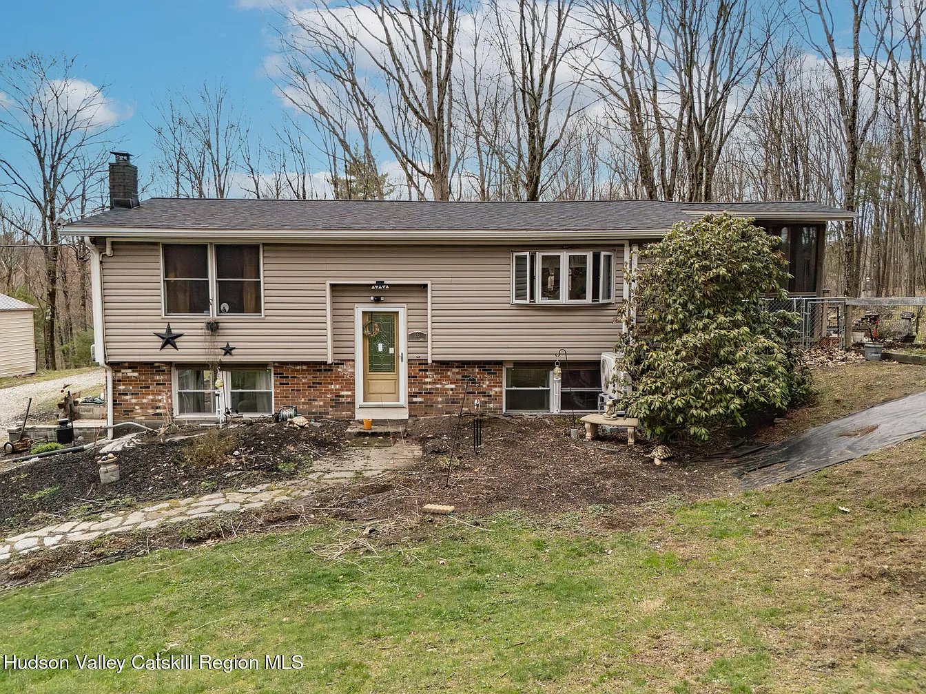 Austerlitz House: 26 Rapp Road