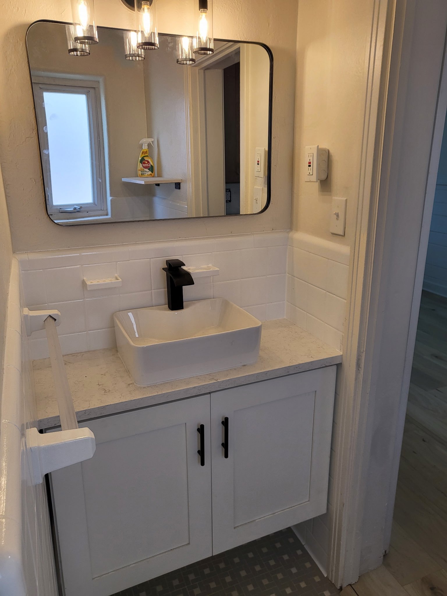 Daytona Beach Apartment: 206 Oleander Avenue