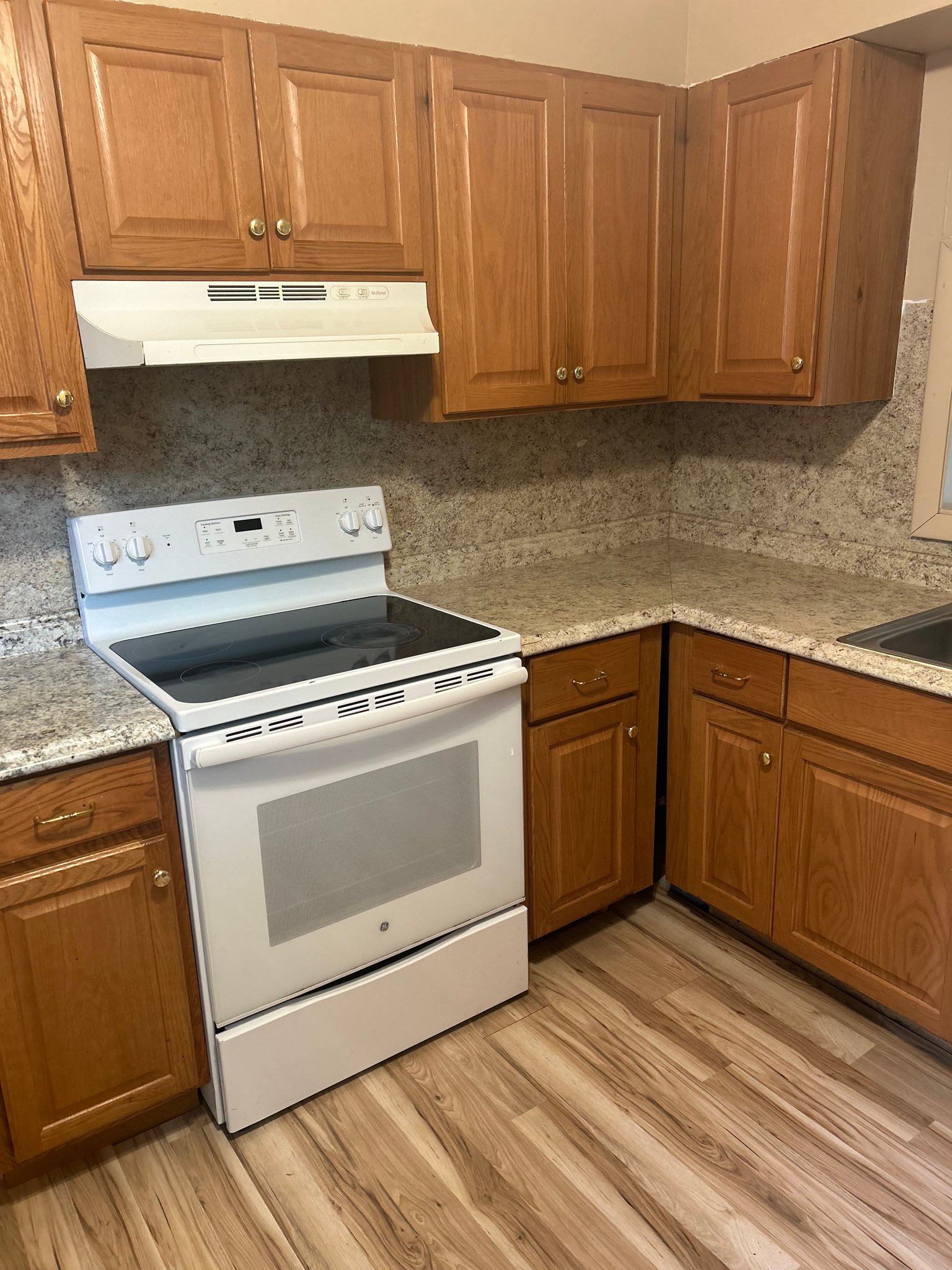 Waterbury Apartment: 609 Woodtick Rd