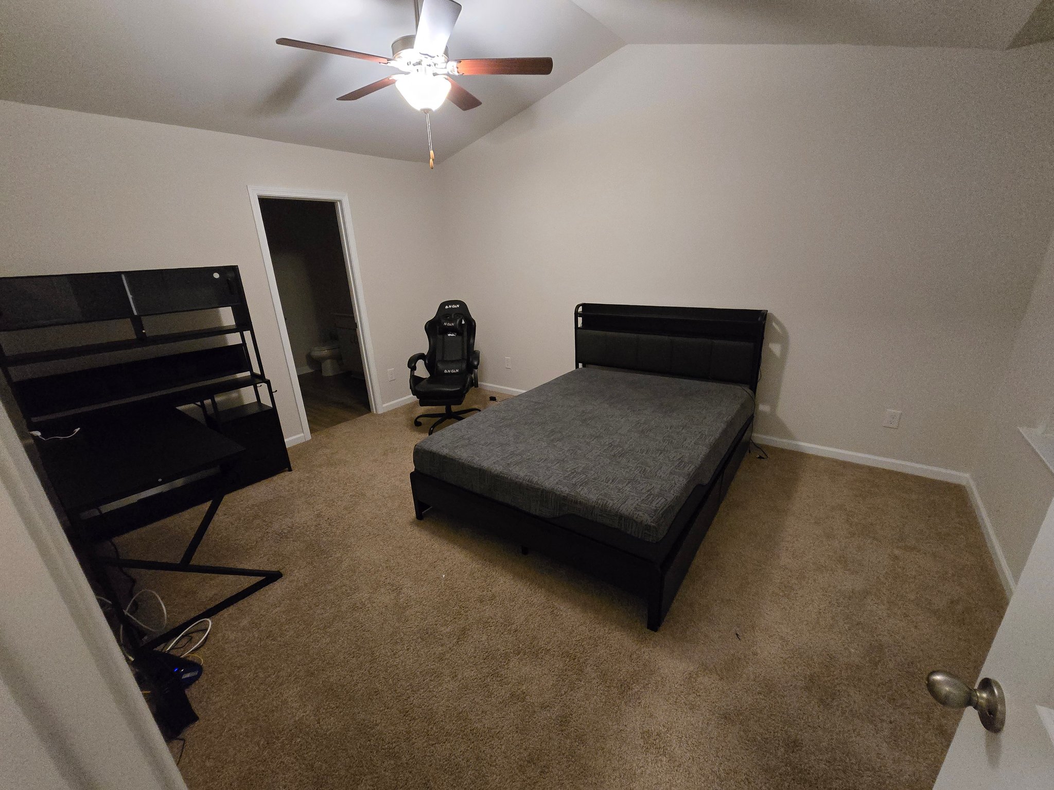 Goldsboro Single Room: 1108 Crawford Street