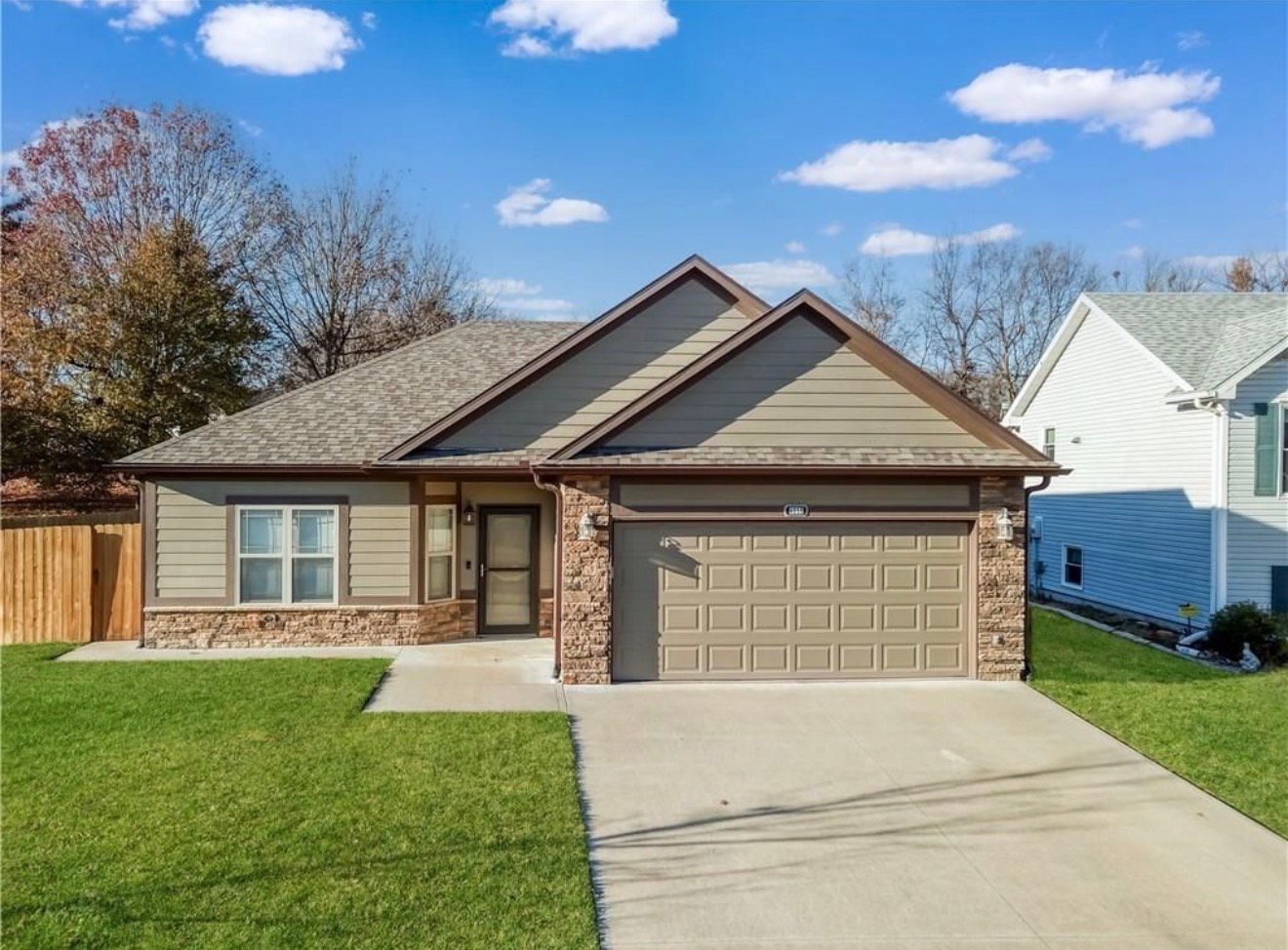 warrensburg House: 405 swallow st