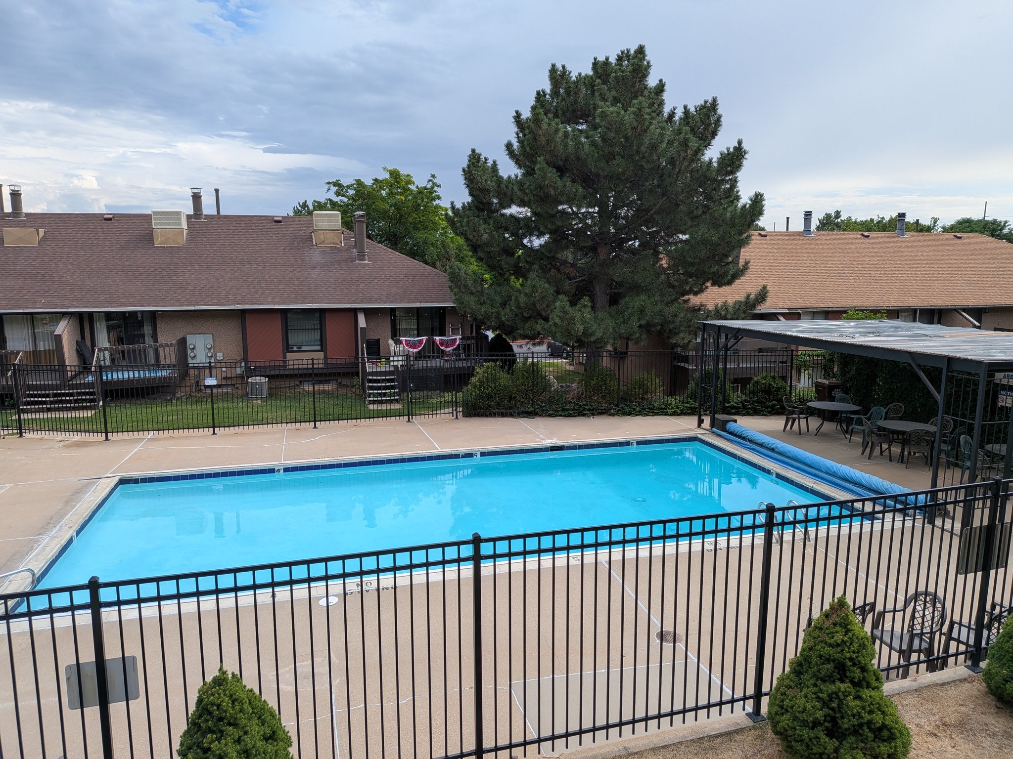 SOUTH OGDEN Condo: 1792 E 5625 S #B CONDO