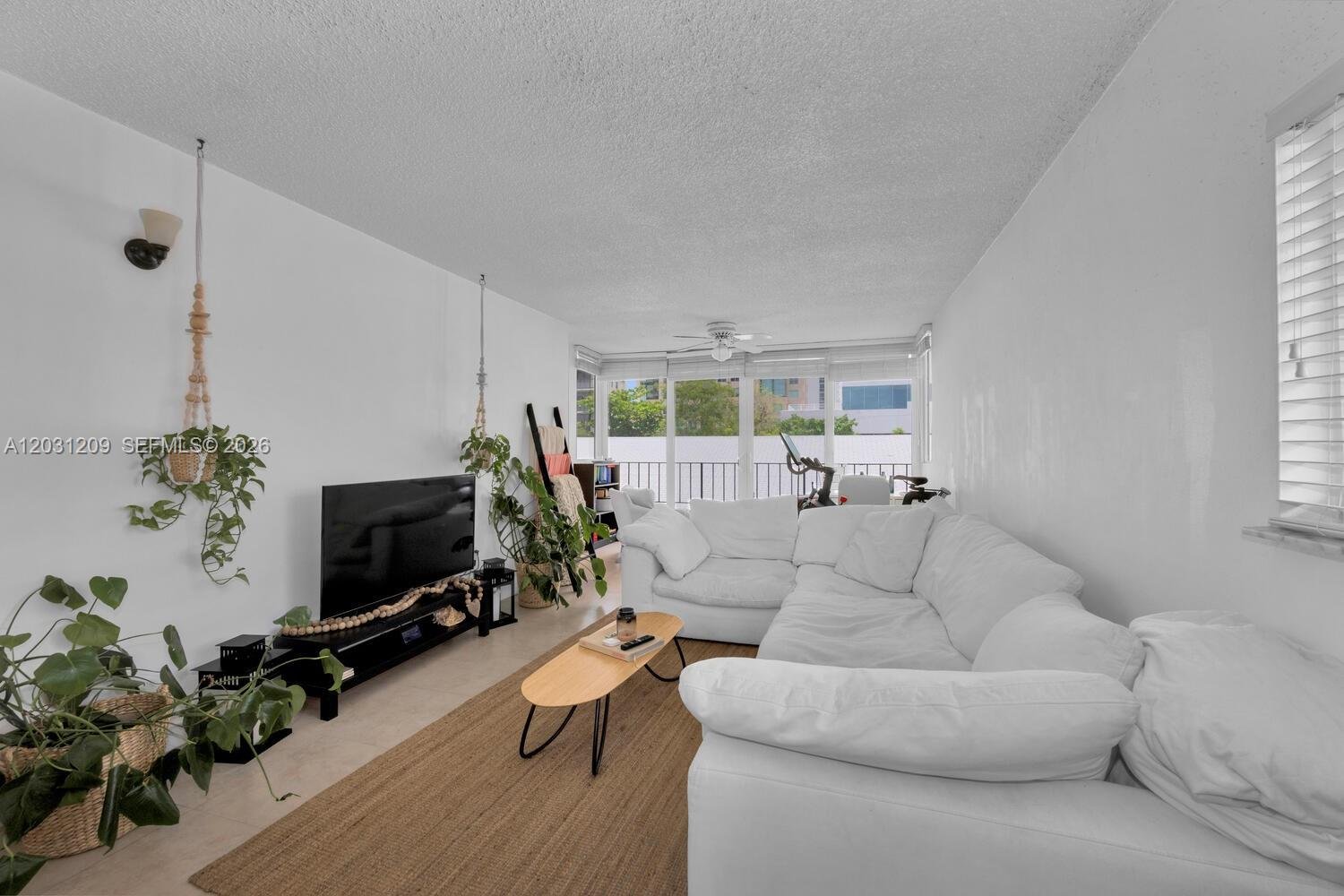 coconut grove Condo: 2539 S Bayshore Dr # PH5