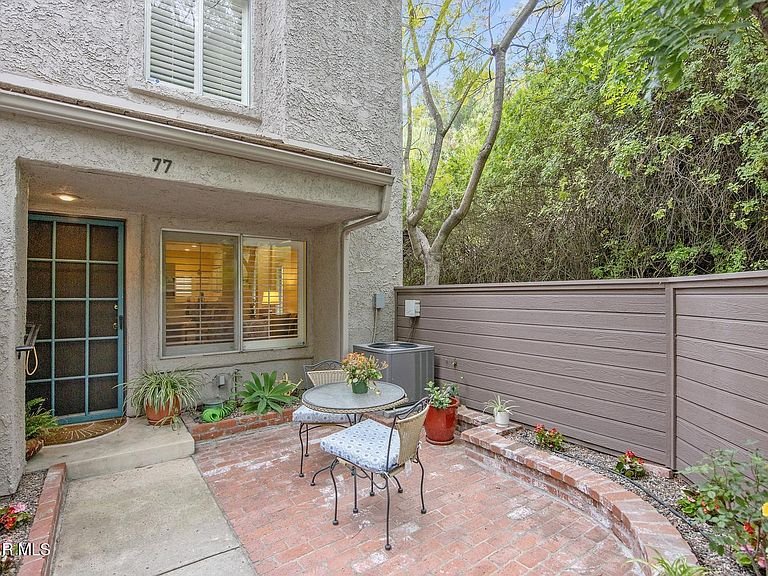 westlake village Townhome: 77 via colinas