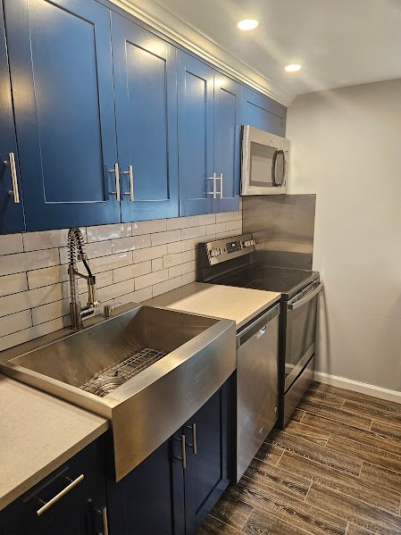 Holtsville House: 56 Ridgewood Ave.