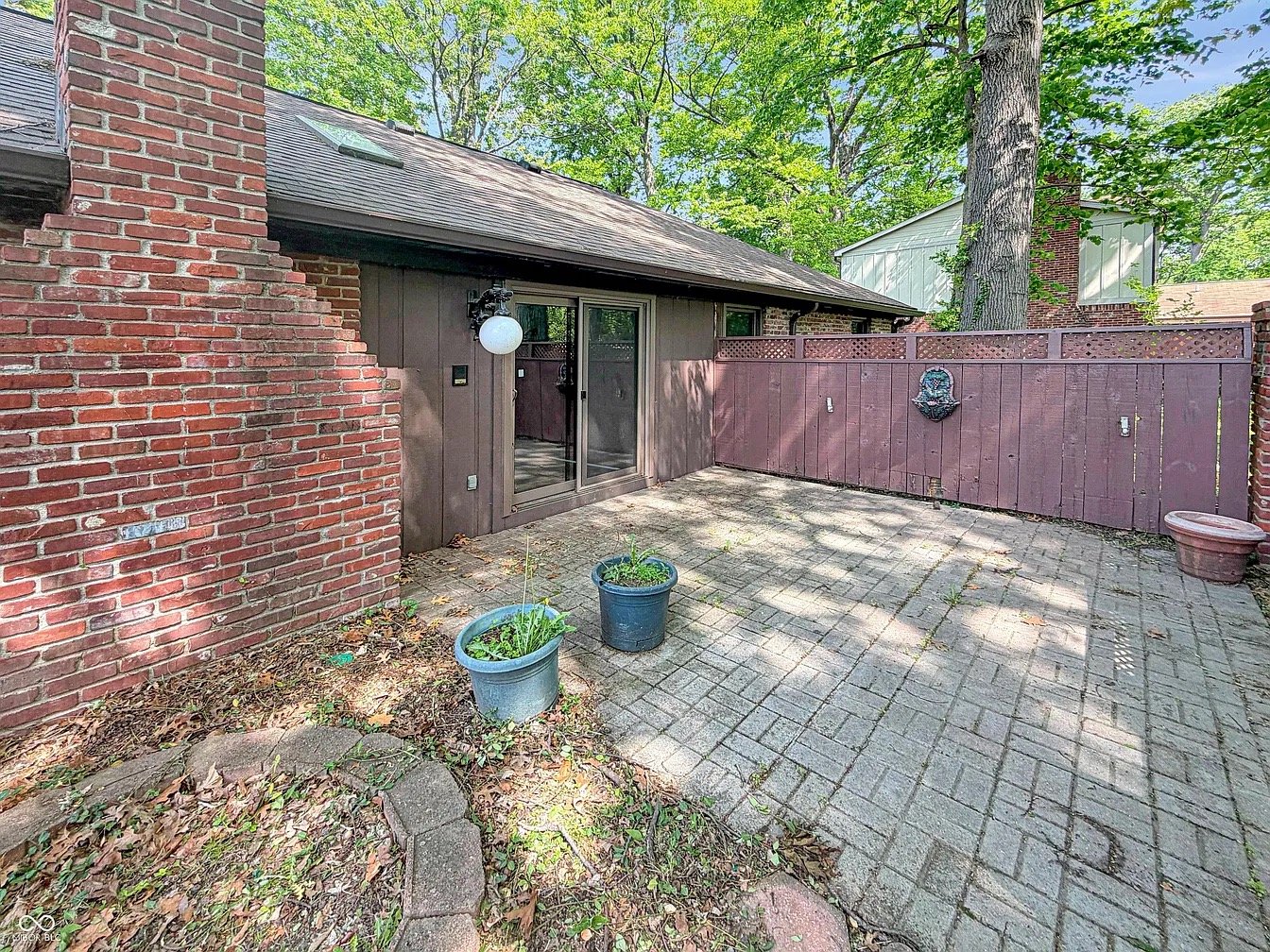 Indianapolis House: 6830 Kingman Dr