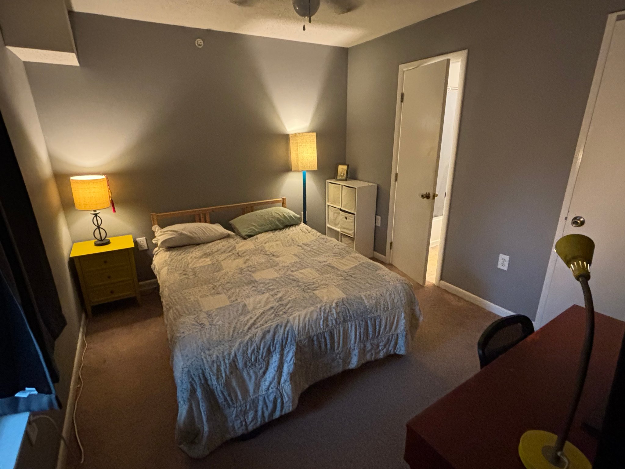 Raleigh Single Room: 1410 collegiate circle