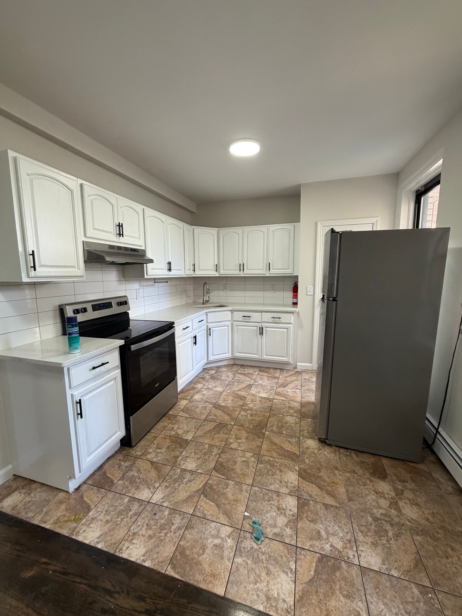 East Orange Apartment: 150 S Harrison St