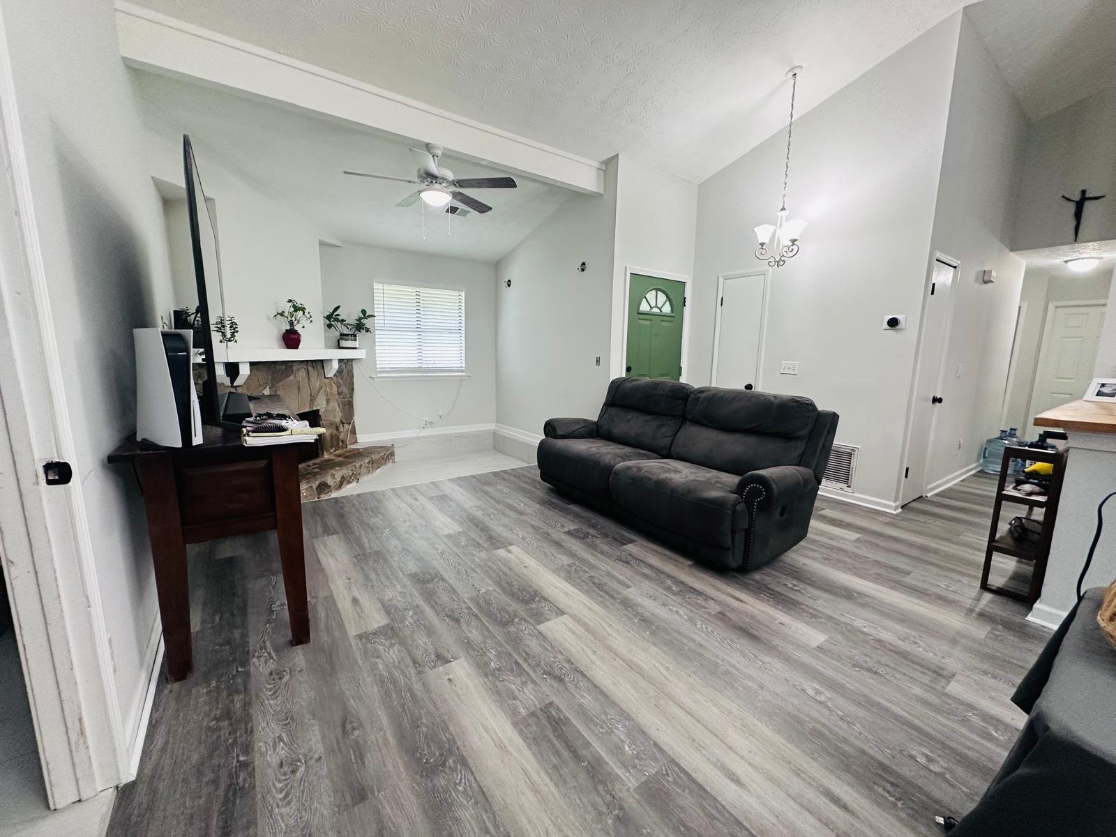 Duluth House: 2418 Samia Drive Northwest
