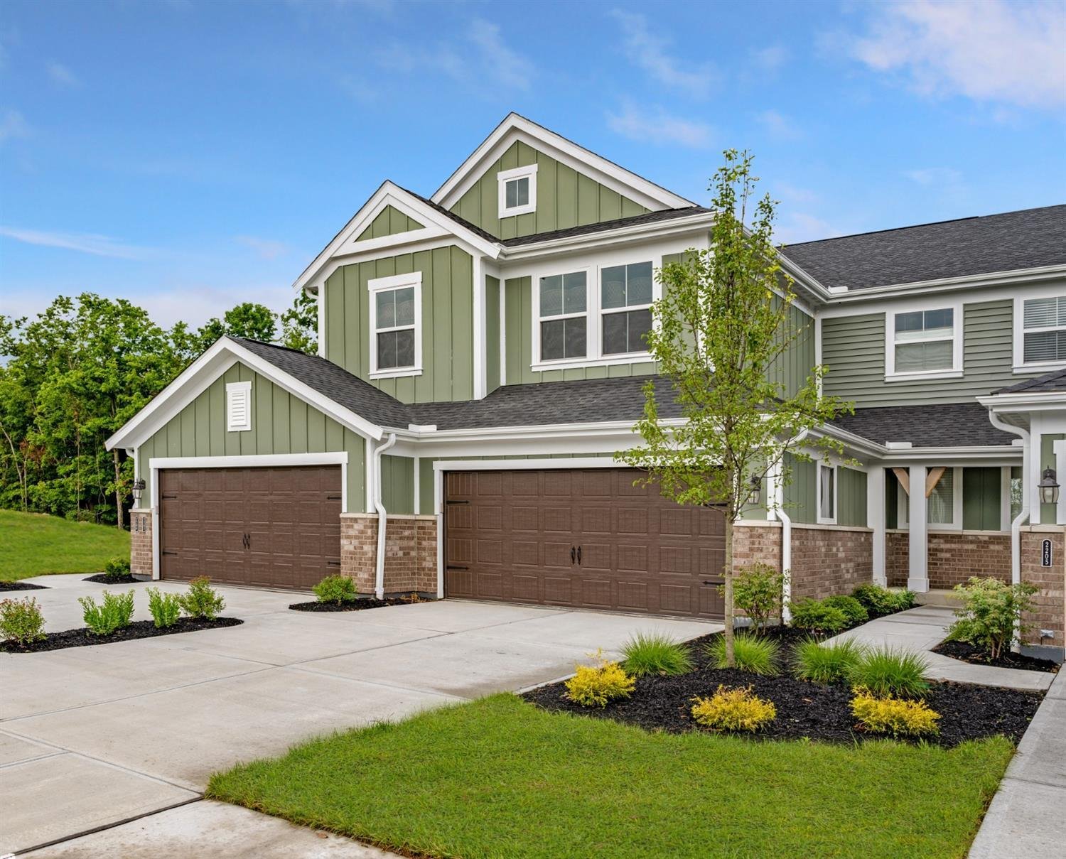 Lebanon Townhome: 1231 Lake Run Drive