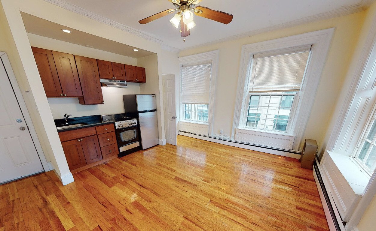 Boston Apartment: 24 Joy St.