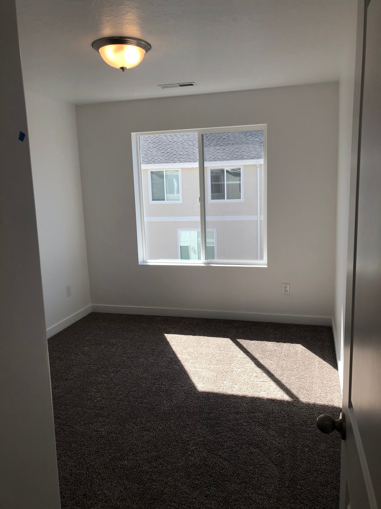Saratoga Springs Townhome: 1142 E Hatch Row