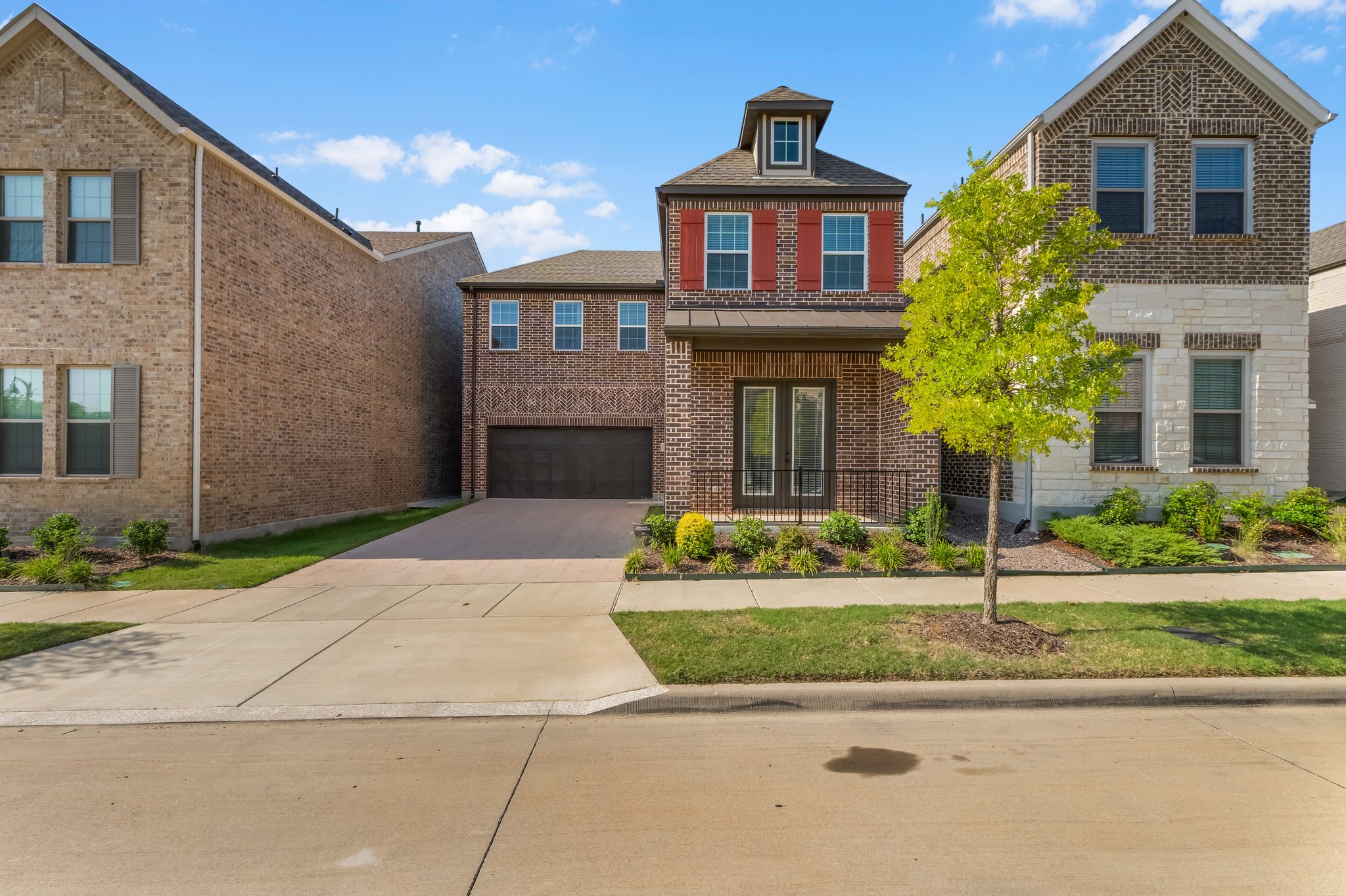 NORTH RICHLAND HILLS House: 7512 JONES DR
