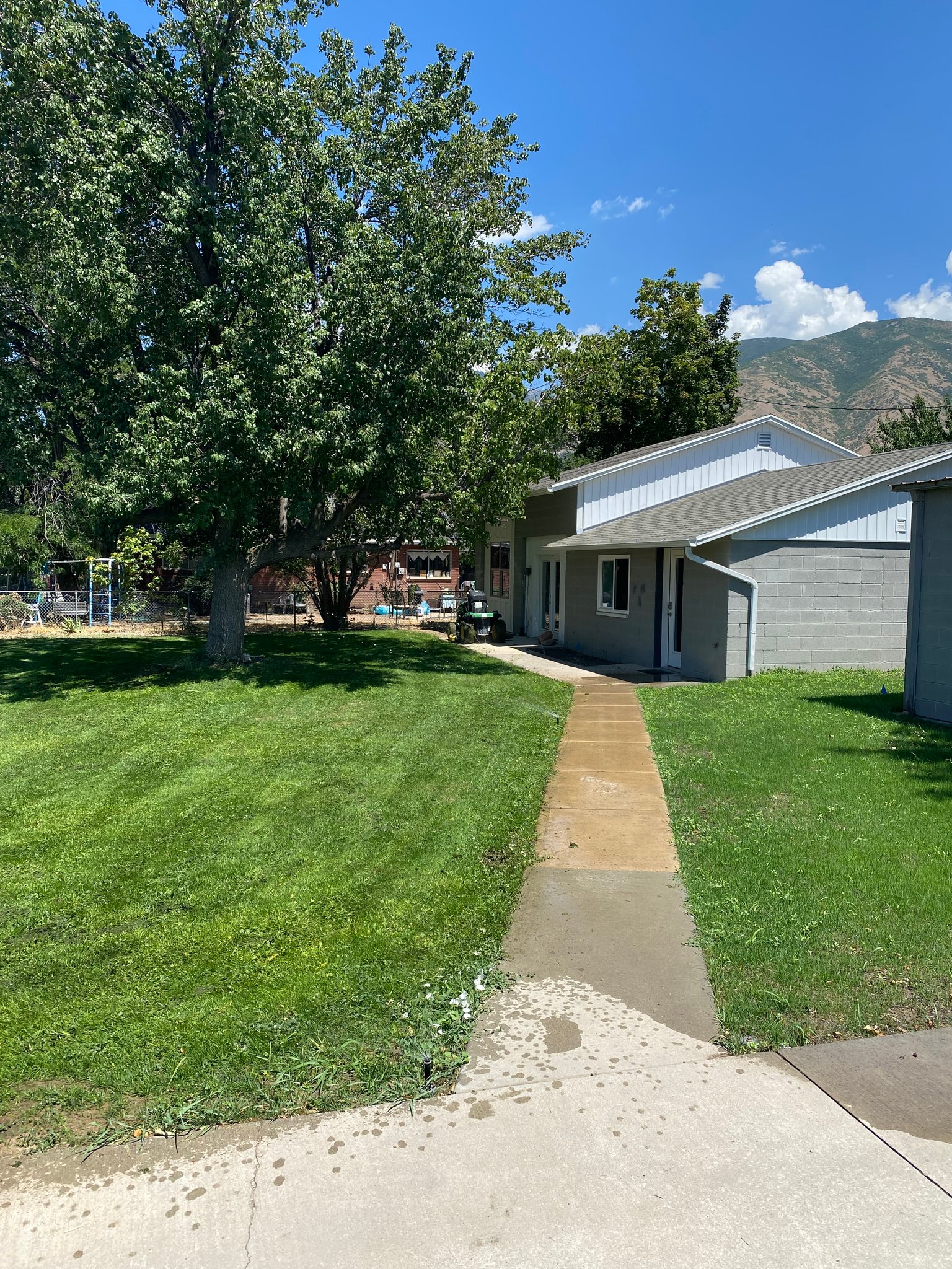 Springville House: 1028 S 700 E