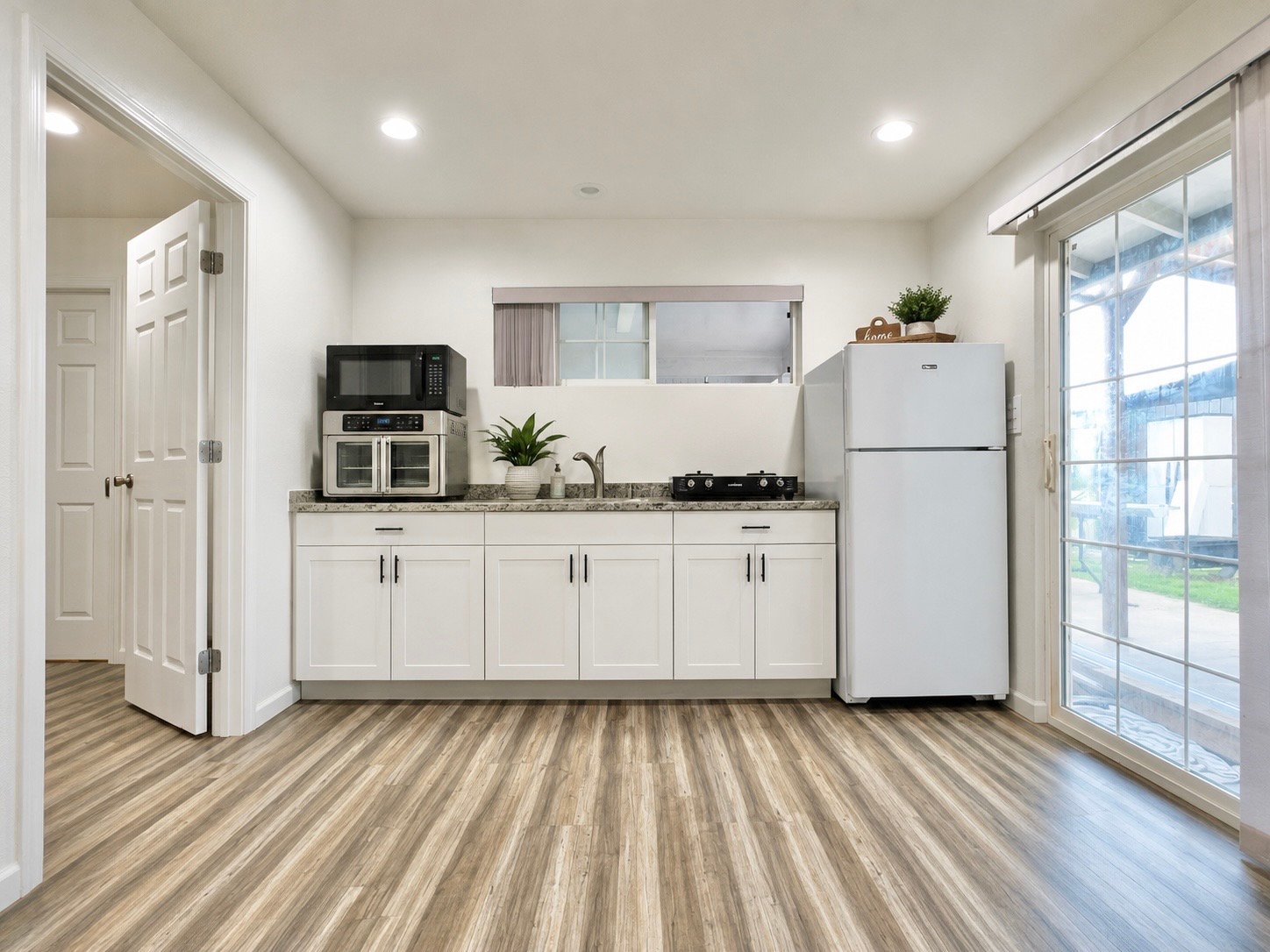 Wailuku House: 1141 Makaala Dr