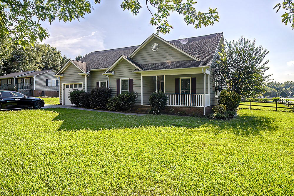 Matthews House: 5602 Indian Brook Dr