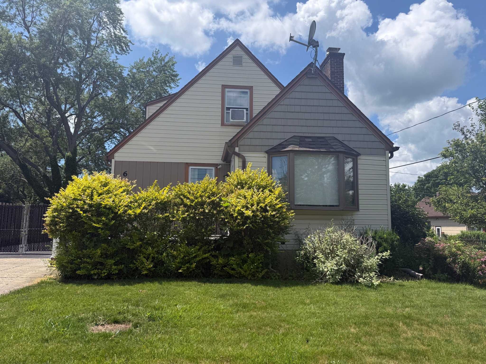 Tonawanda House: 6 King Street