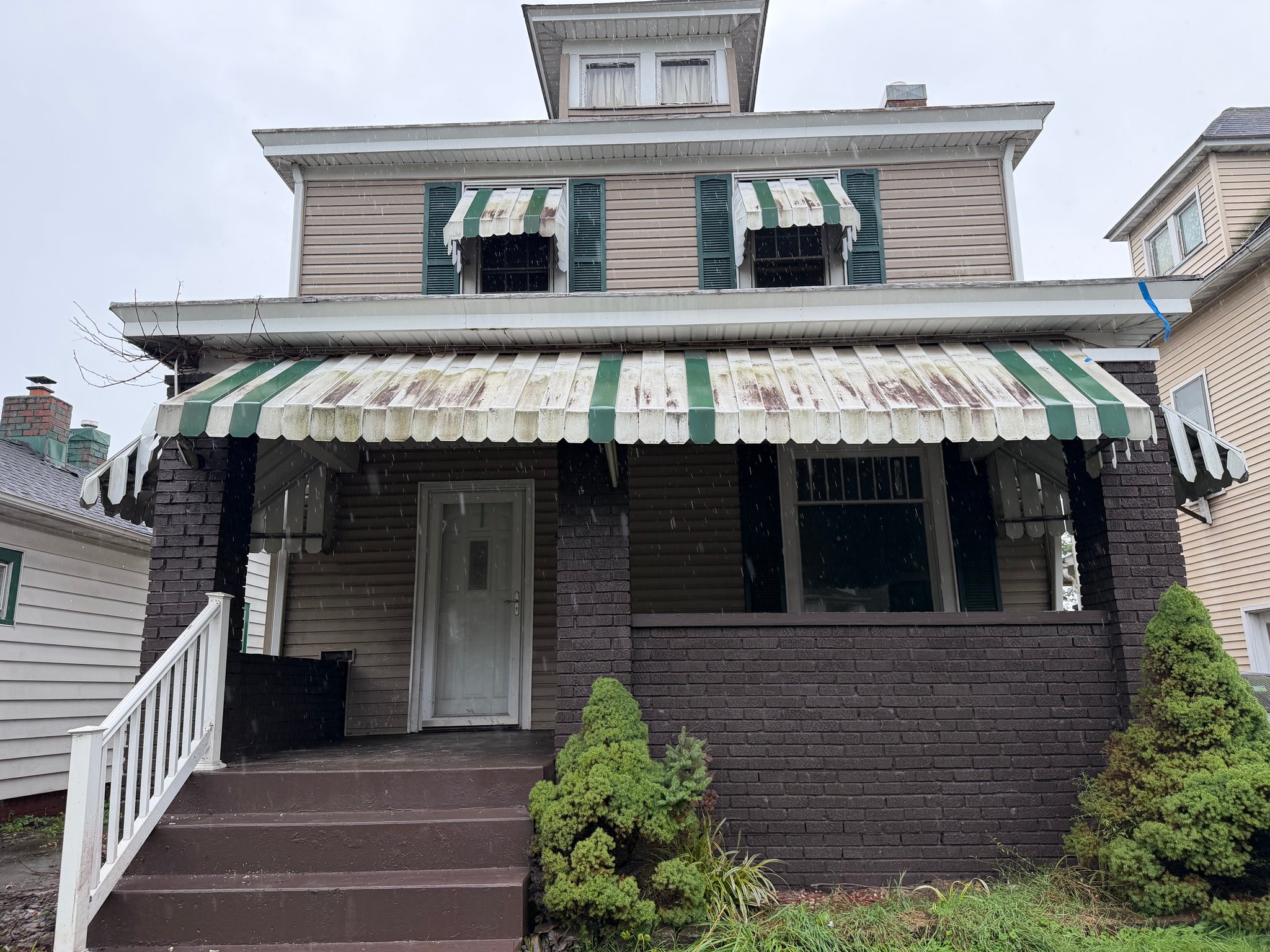 Portsmouth House: 4320 Gallia st