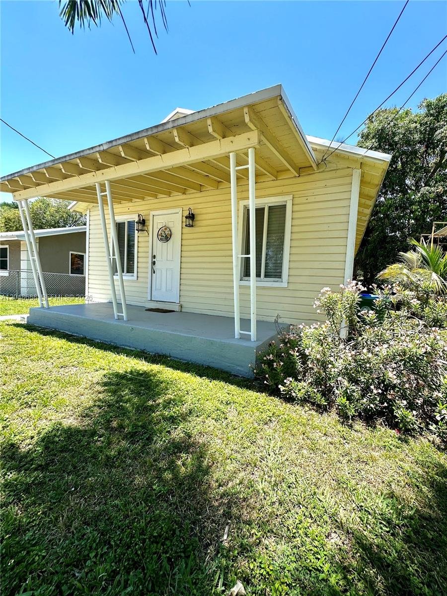 Miami House: 3611 Oak Av
