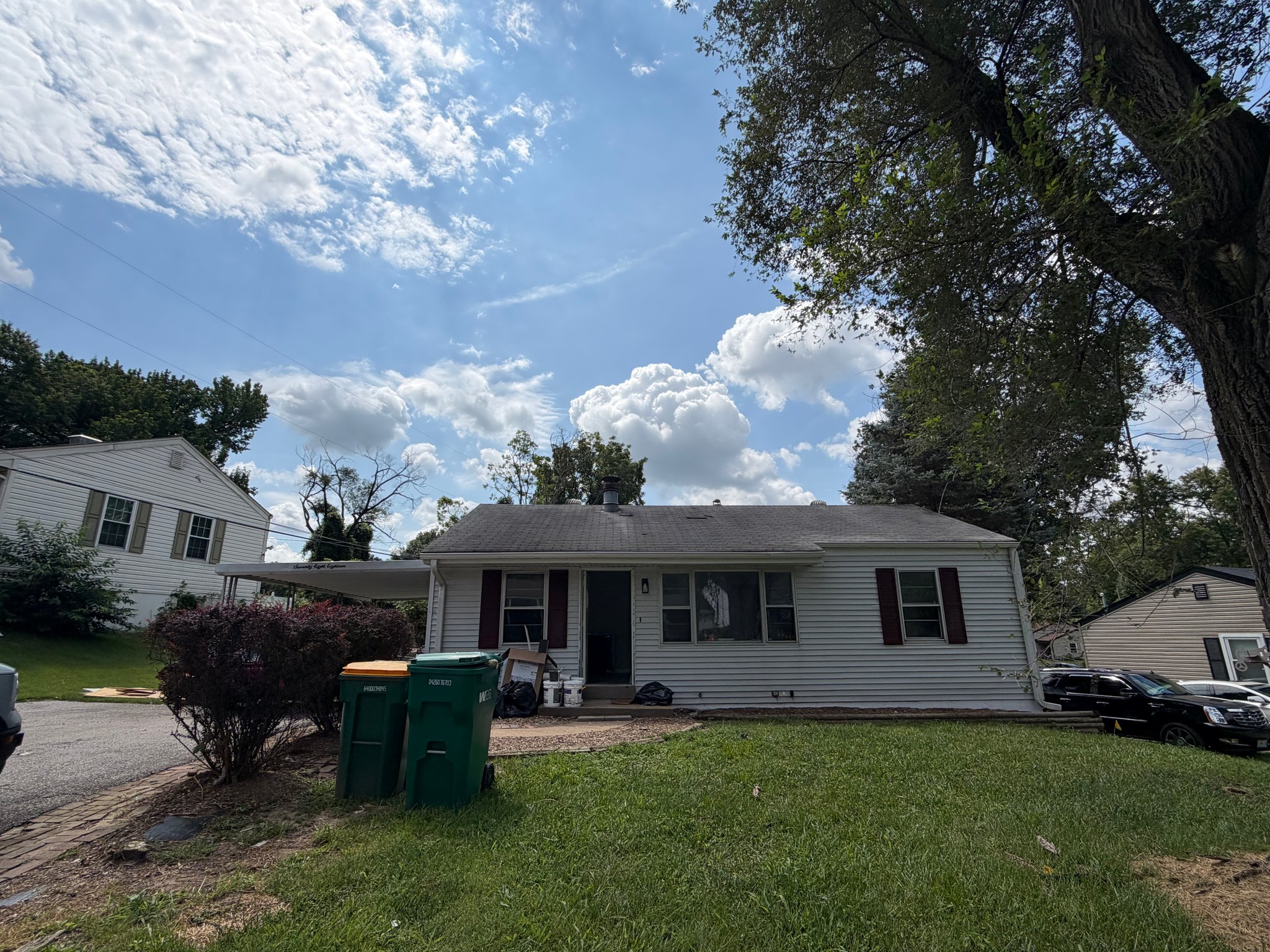 Saint Louis House: 7818 Brand Ave