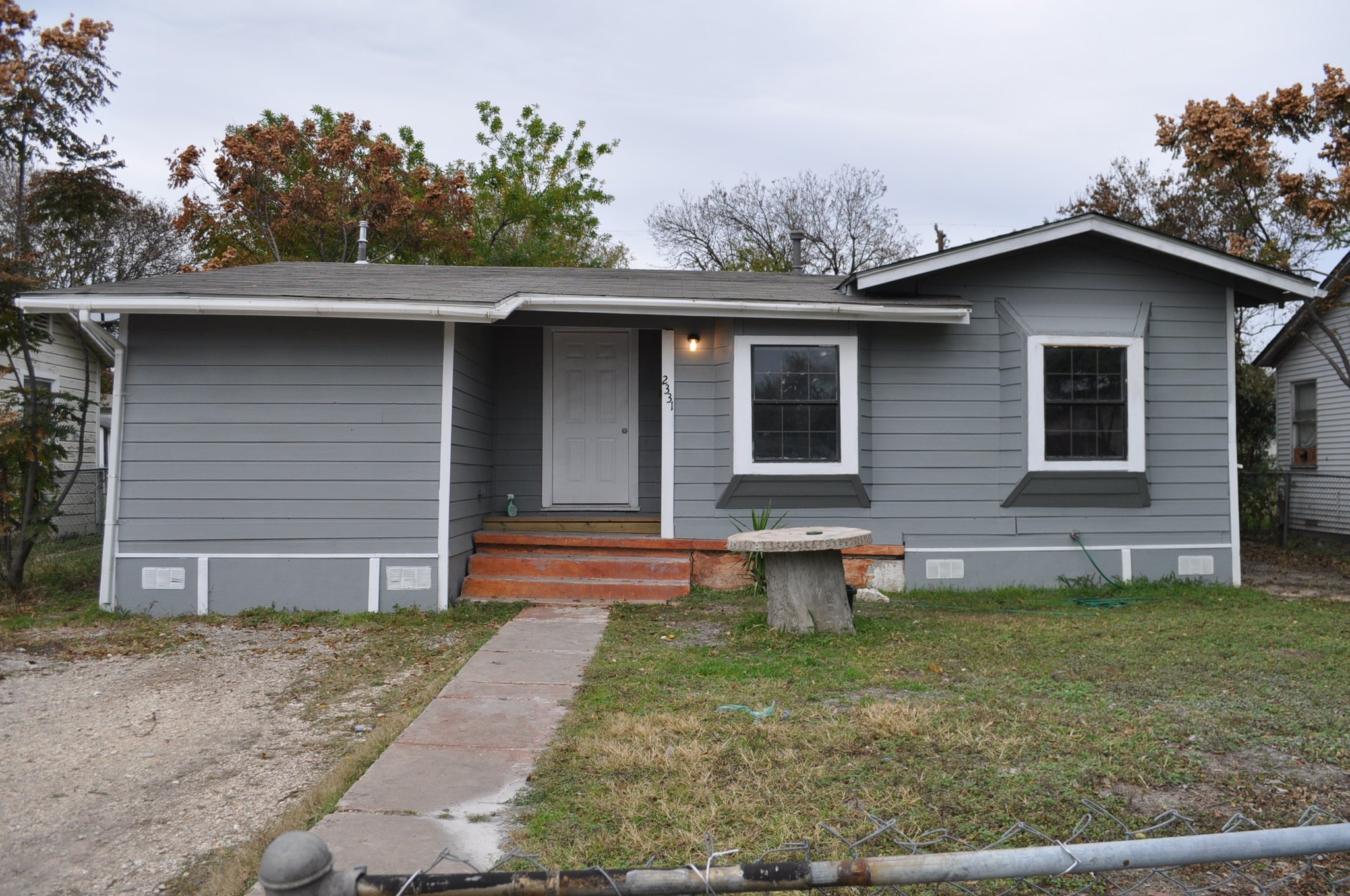 San Antonio House: 2331 Waverly Ave