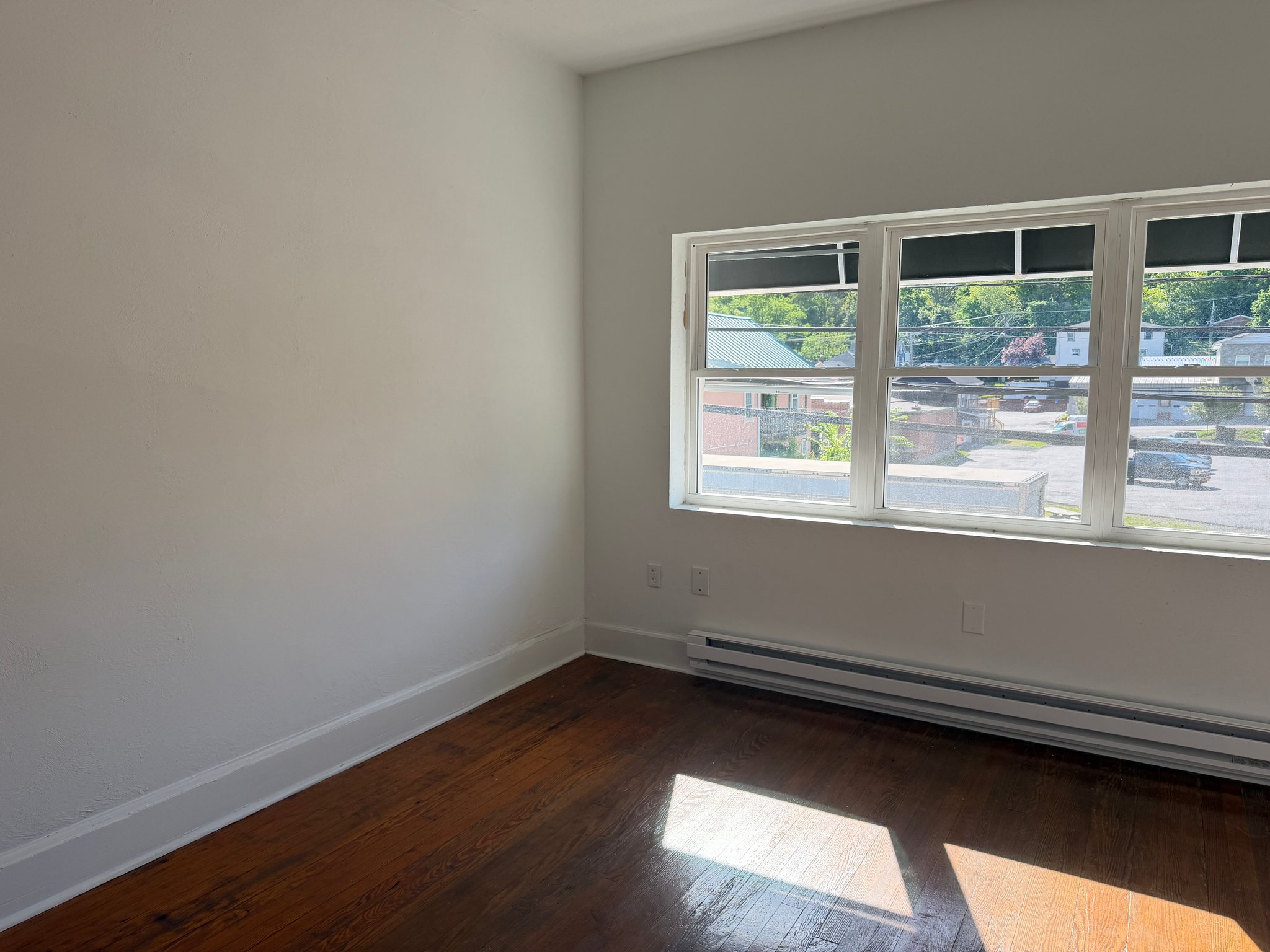 Berkeley Springs Condo: 33 Washington St