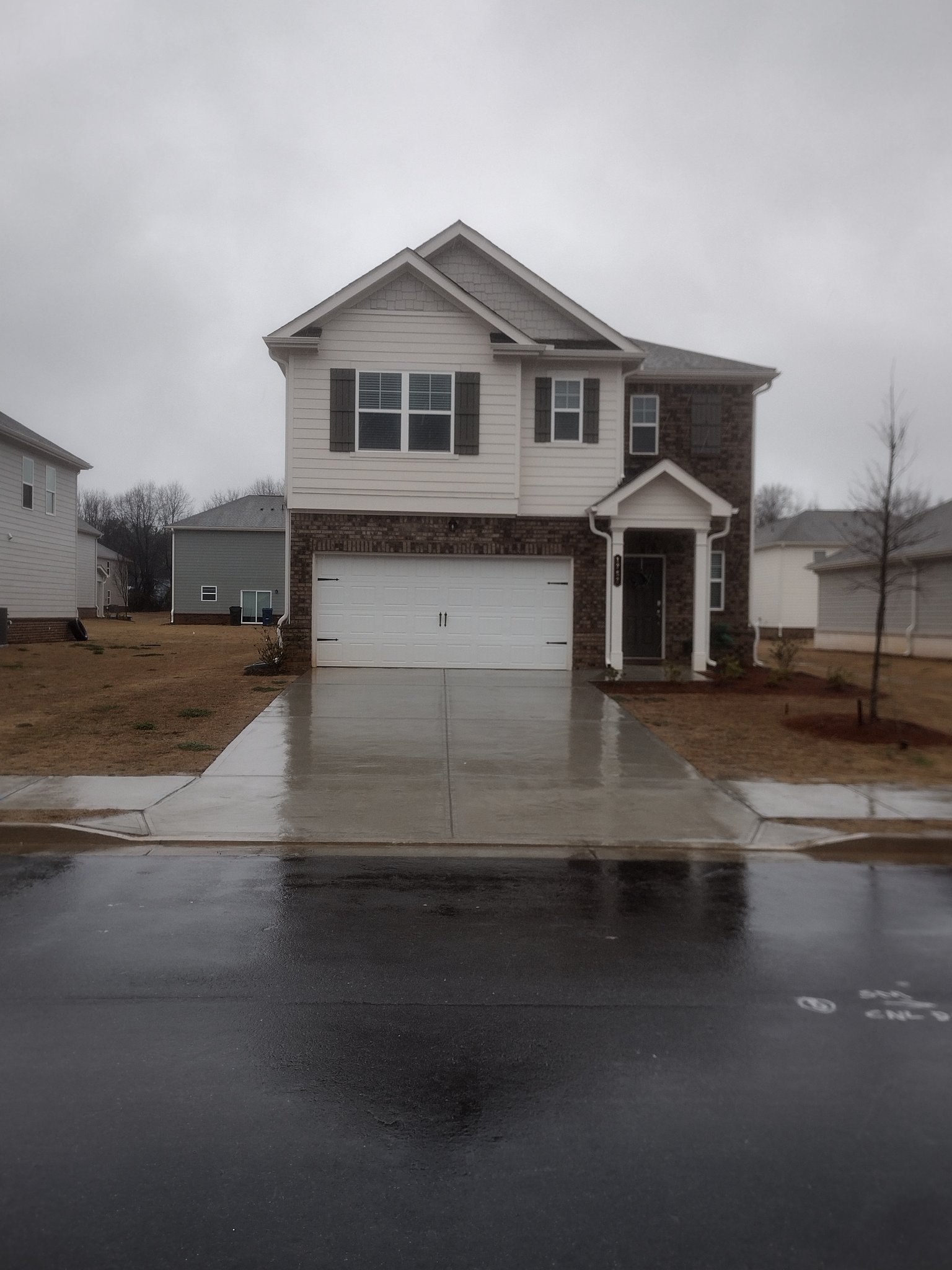 Loganville House: 1757 Andrew Acres Lane