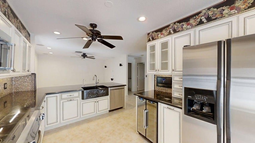Boca Raton House: 23330 La Vida Way