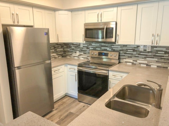 Lake Worth Condo: 7808 SONOMA SPRINGS Circle 203