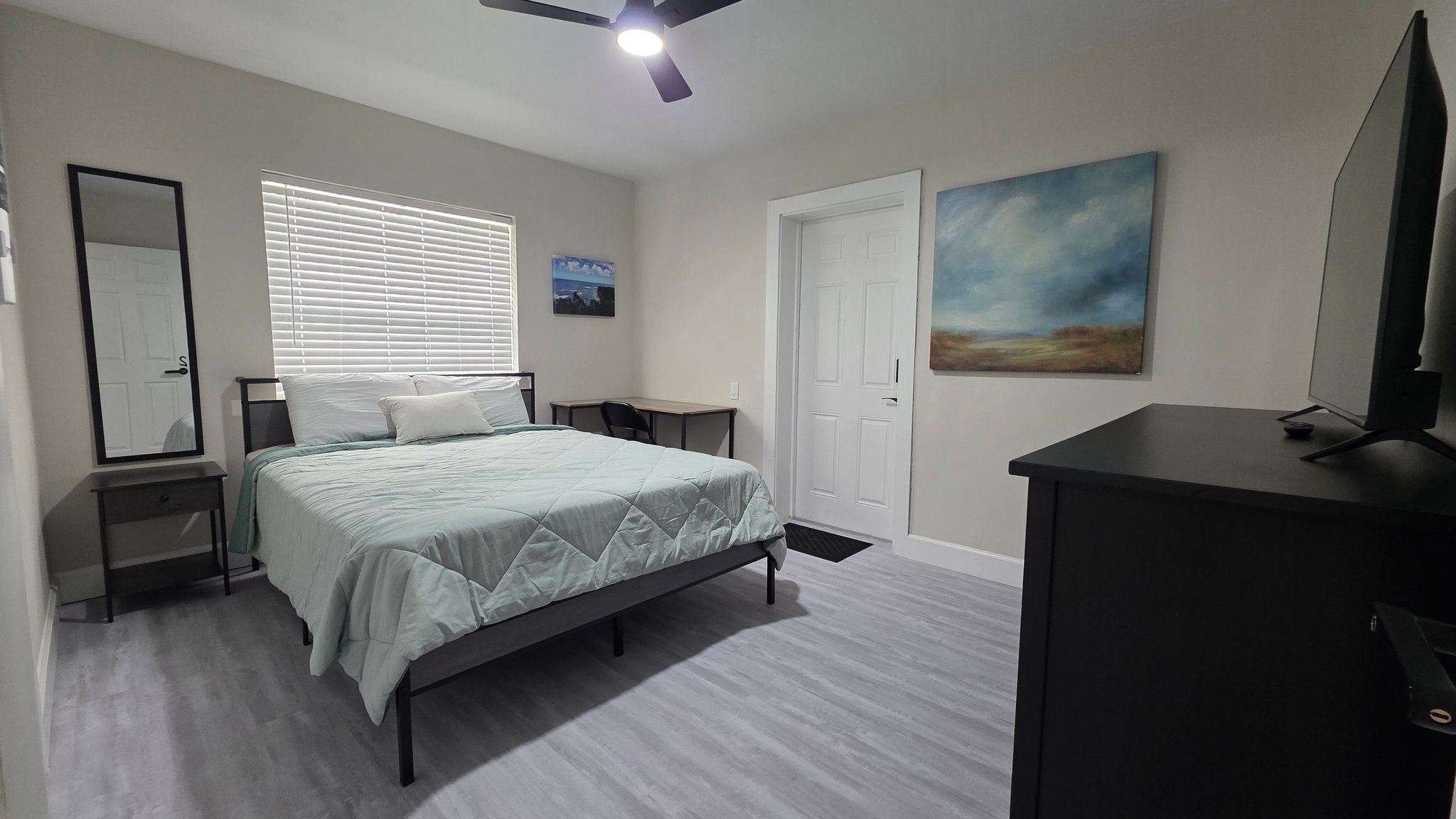Orlando Single Room: 3624 Westwood Rd. Orlando, FL 32808