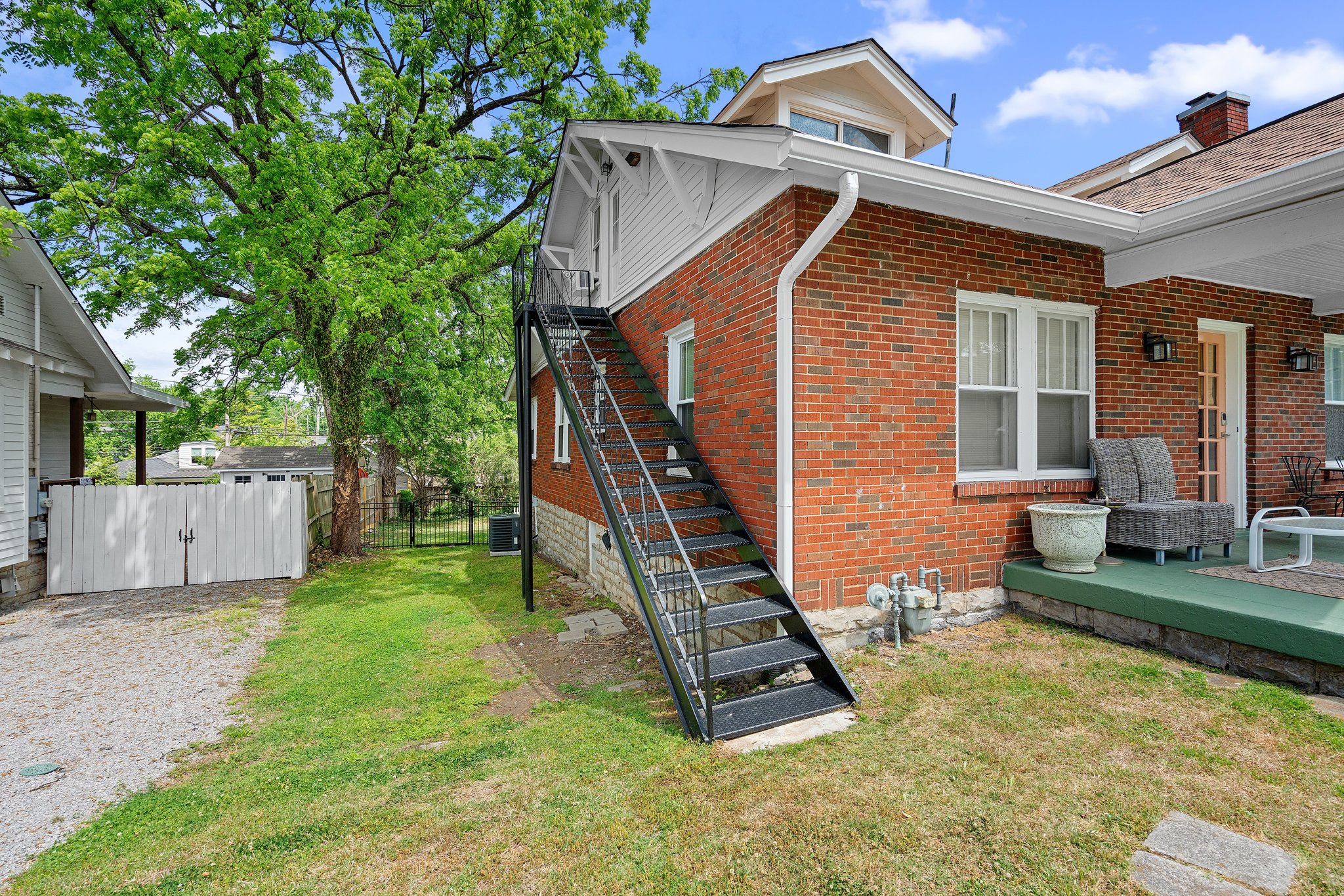 Nashville Condo: 2300A Ashwood Ave