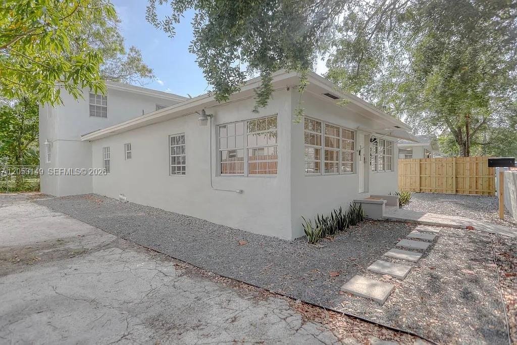 Miami House: 3628 Thomas Ave # 3628