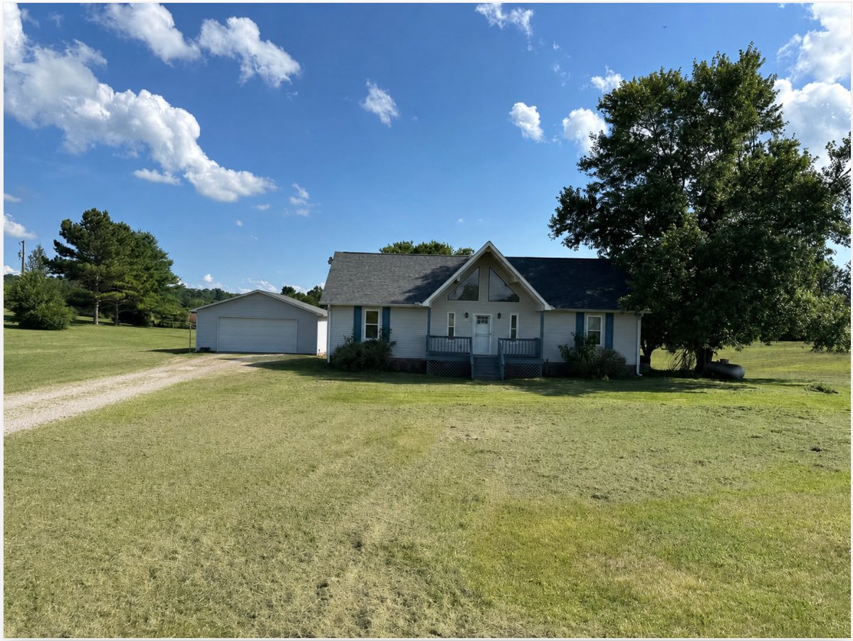 Culleoka House: 1089 Pickle Rd