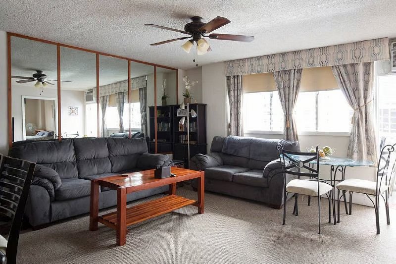 Honolulu Condo: 2442 Kuhio Ave