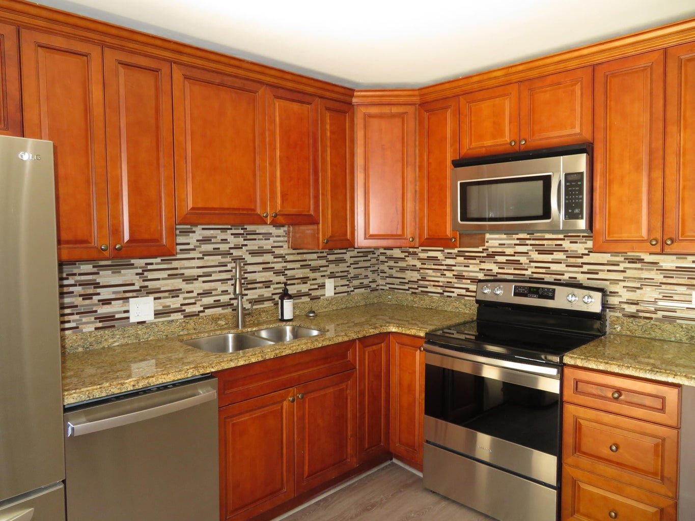 West Palm Beach Condo: 1700 EMBASSY Drive 708
