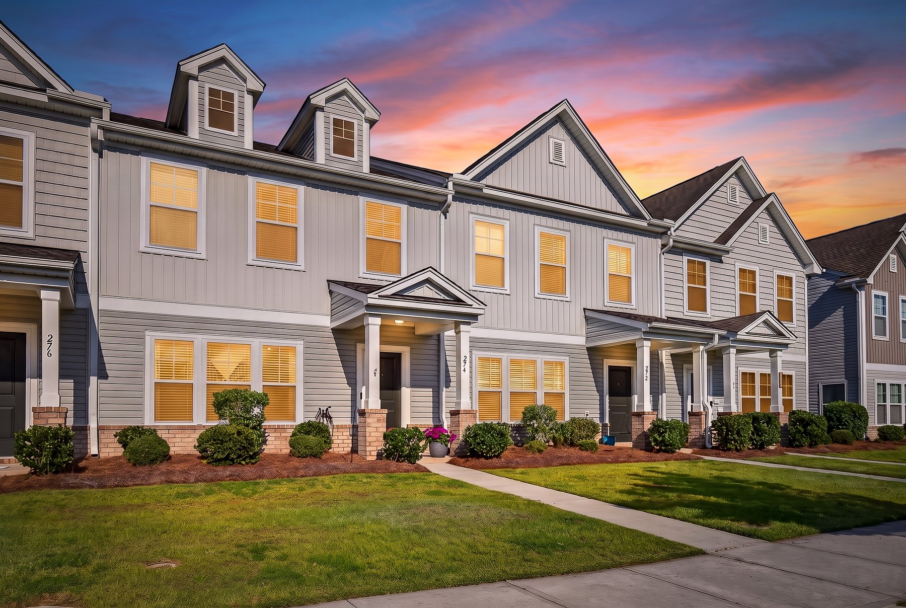 Summerville House: 274 Godwit Dr