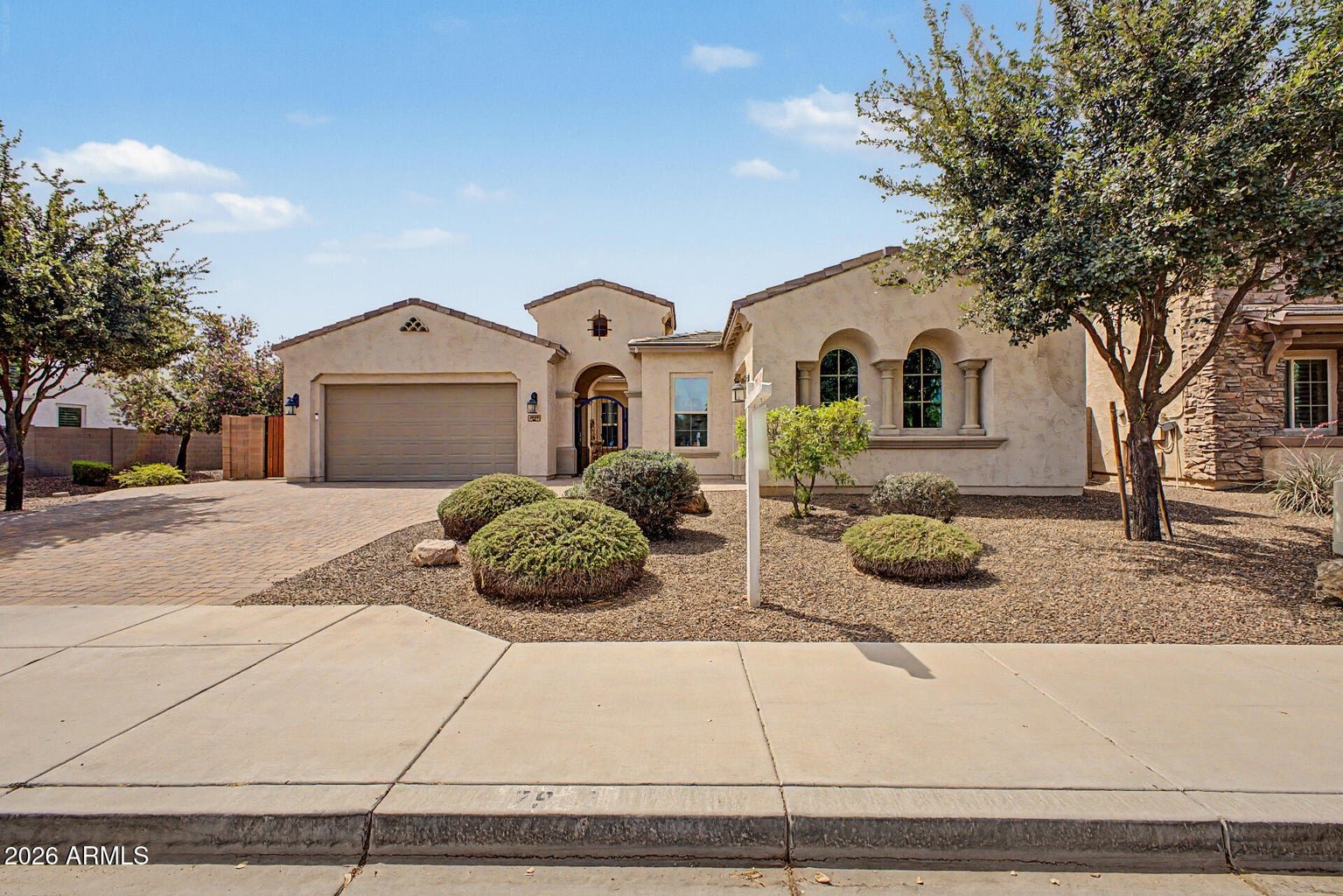 Gilbert House: 2937 E Longhorn Dr