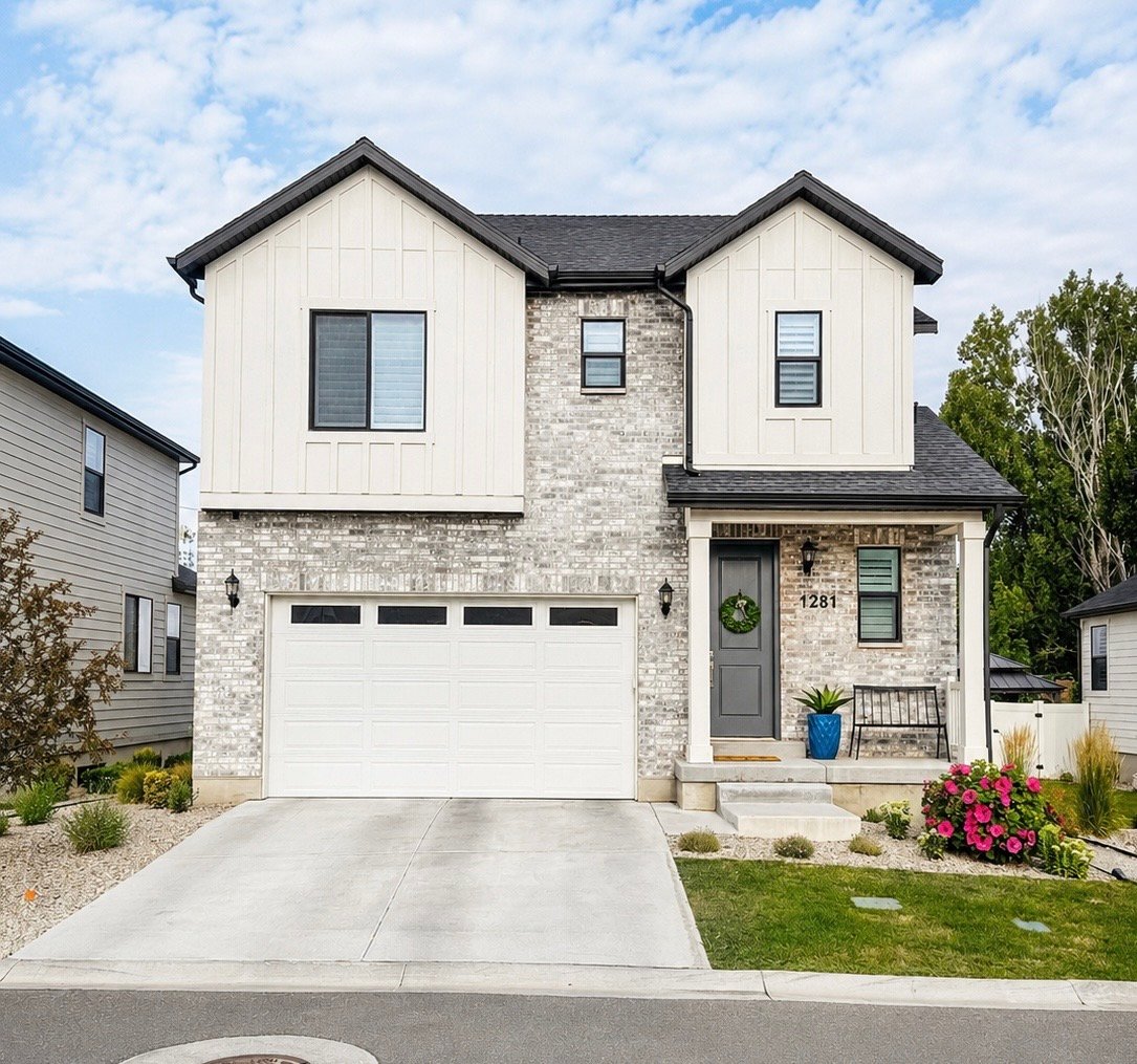 Bountiful House: 1281 N Bountiful Chase