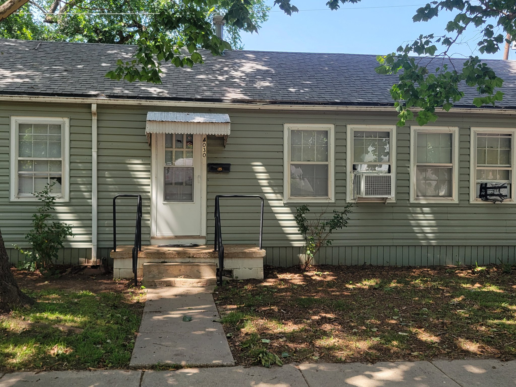 Wichita House: 4030 E Whitney